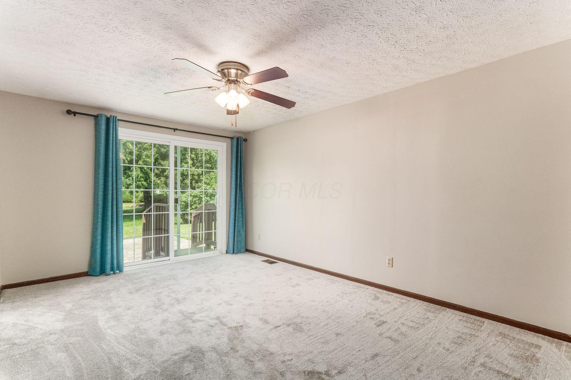 2220 Orinda Court