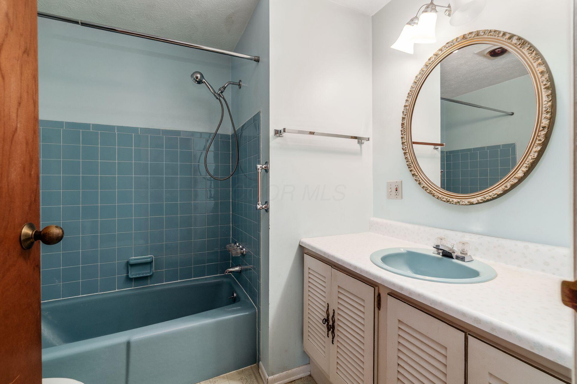 6559 Calgary Court