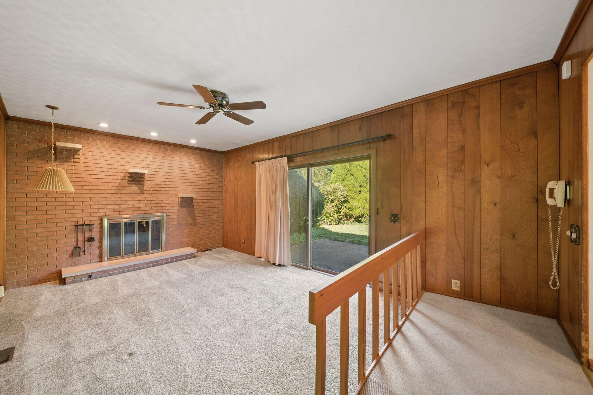 5450 Sandalwood Boulevard