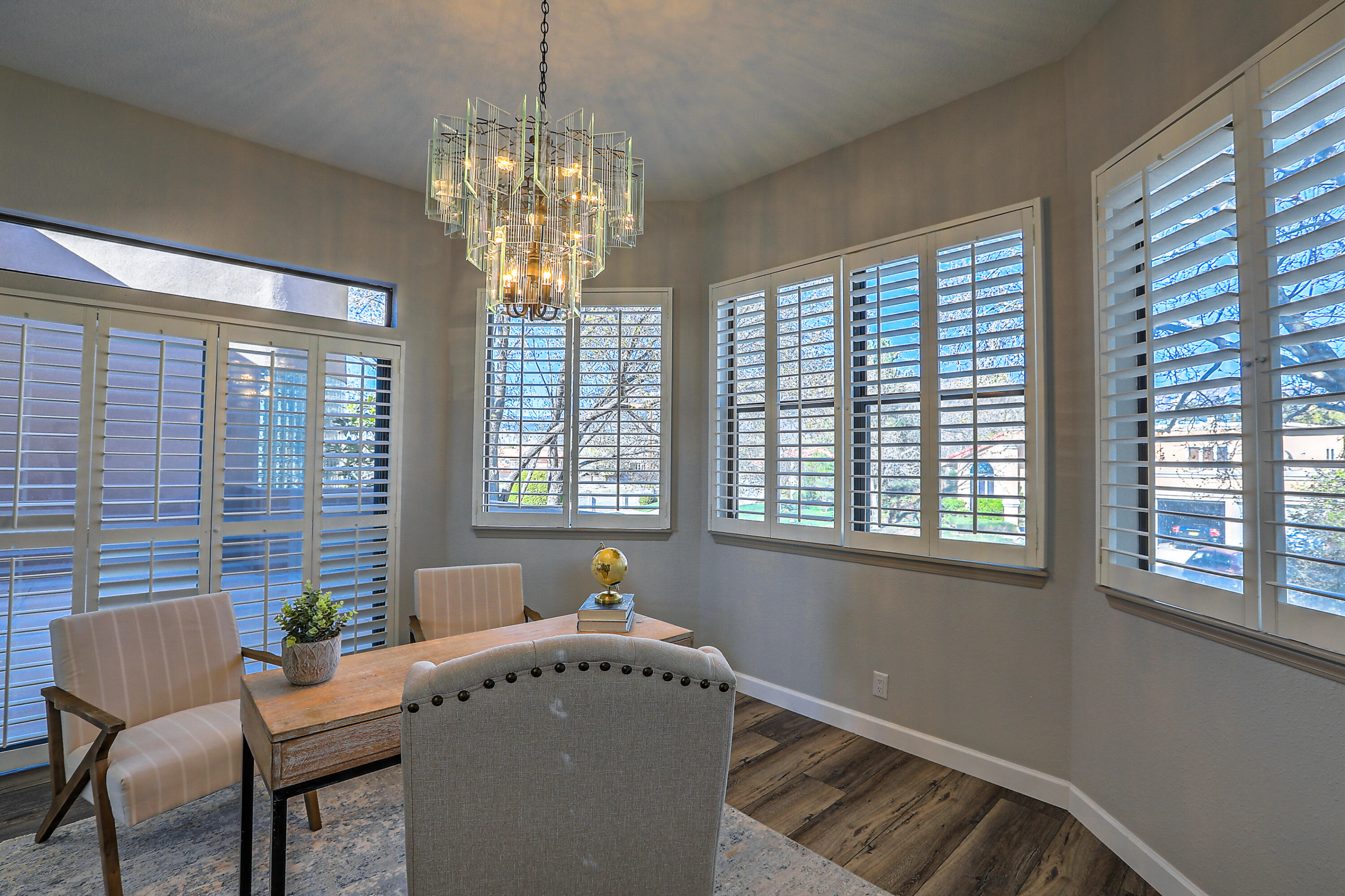 7005 Pala Mesa Court NE