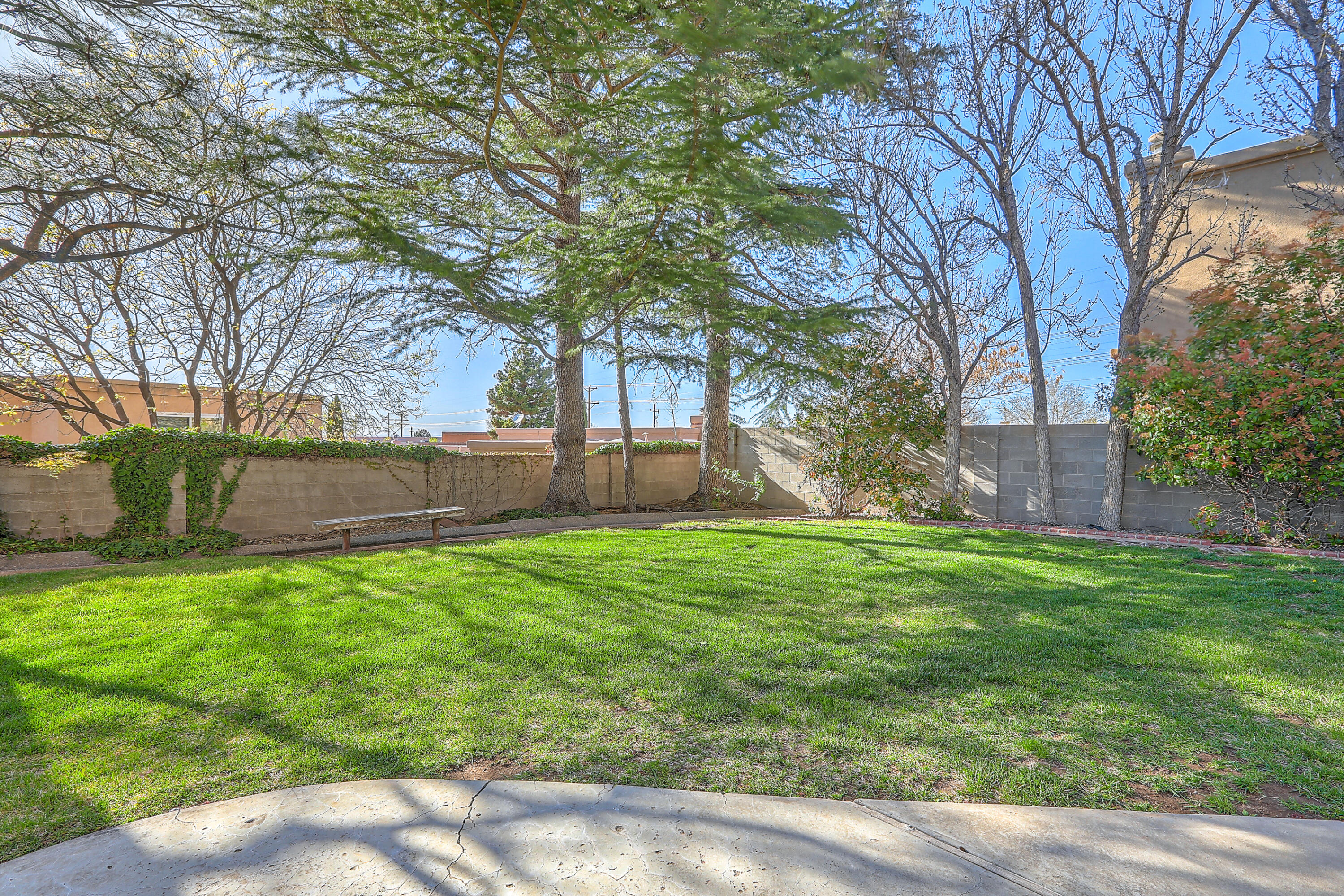 7005 Pala Mesa Court NE