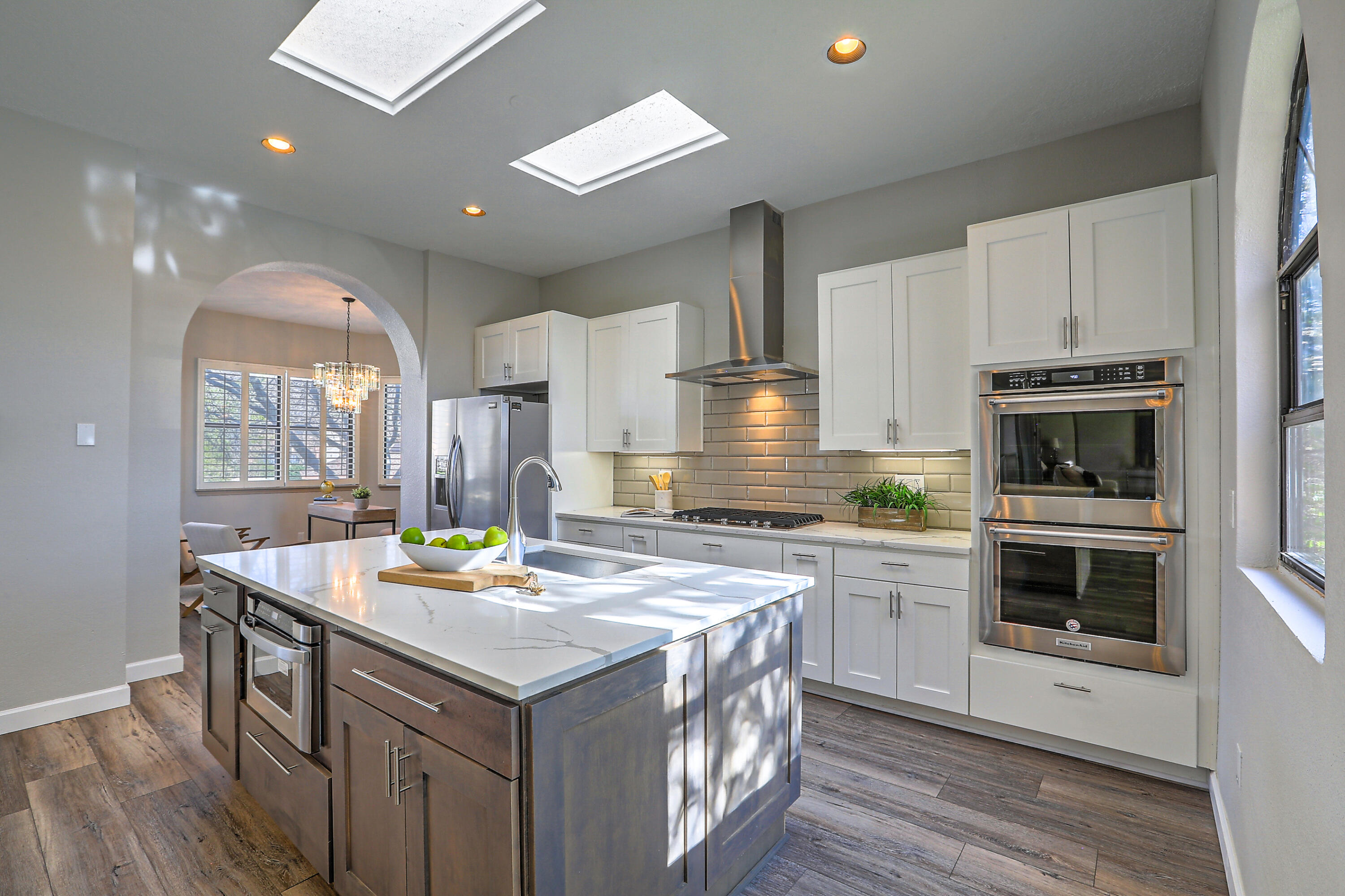 7005 Pala Mesa Court NE