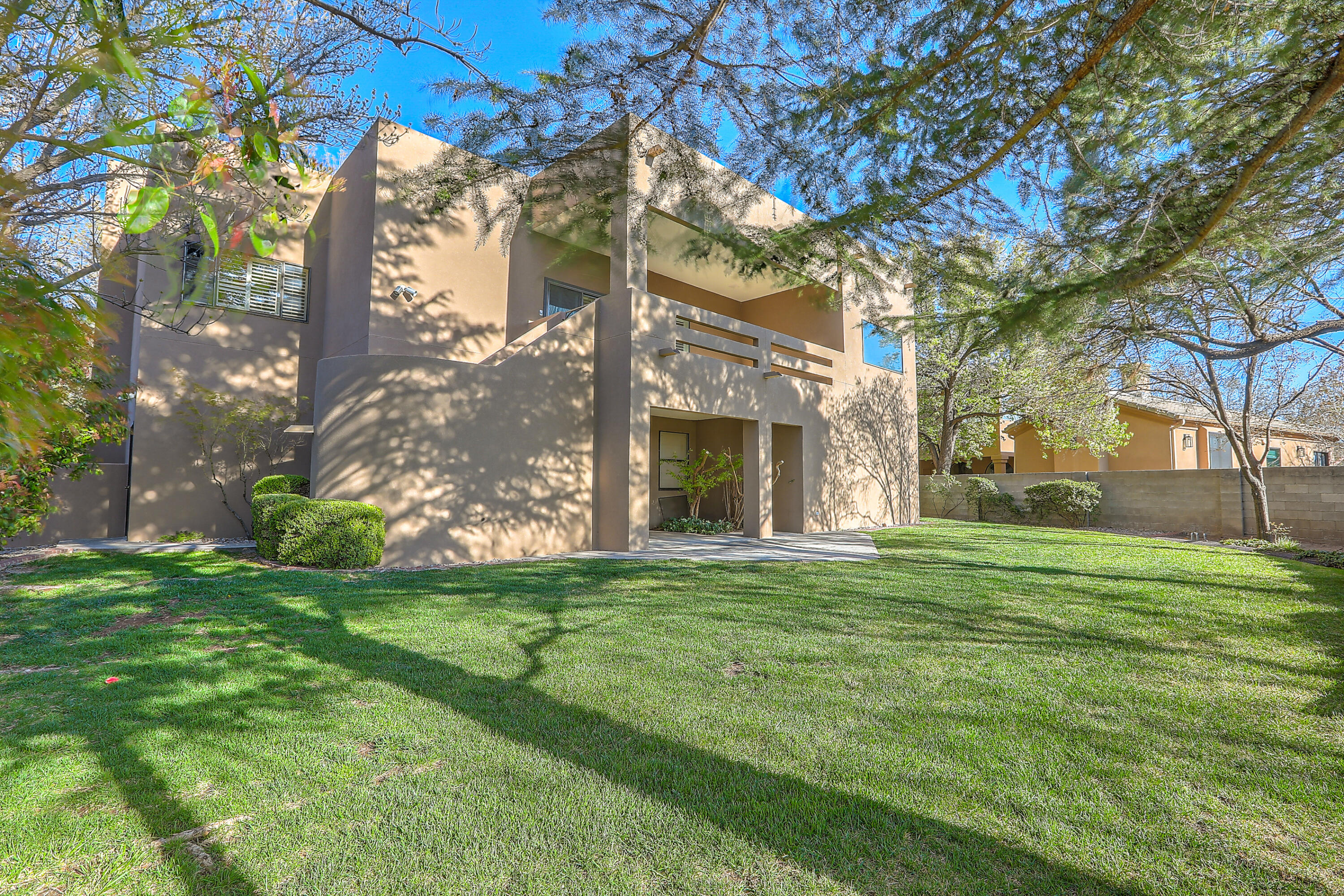 7005 Pala Mesa Court NE