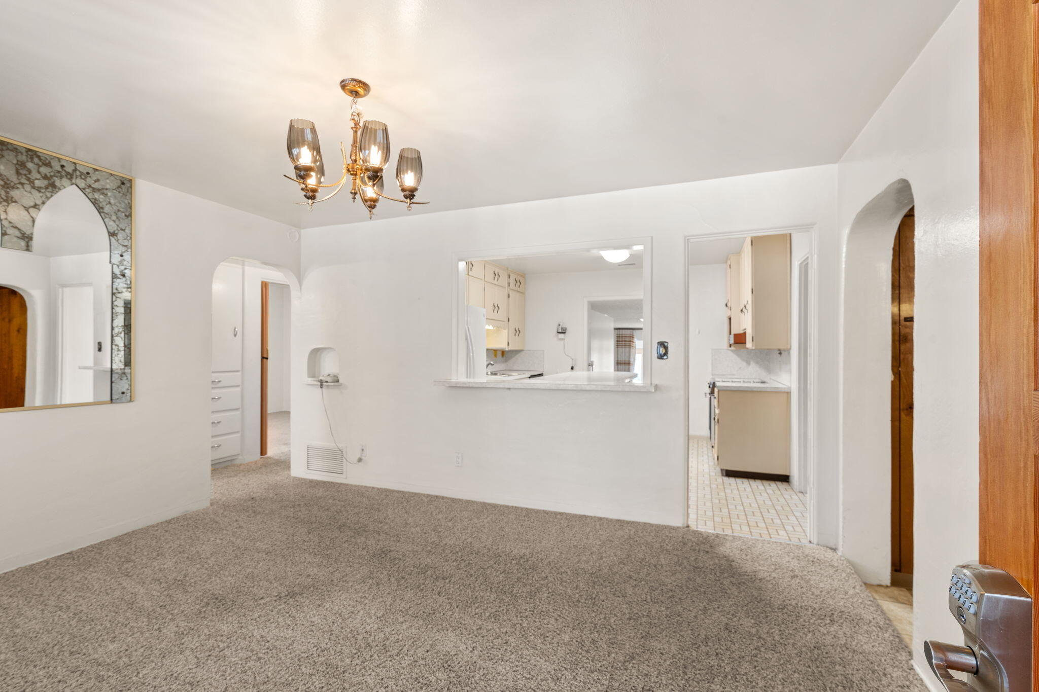 1339 Richmond Drive NE