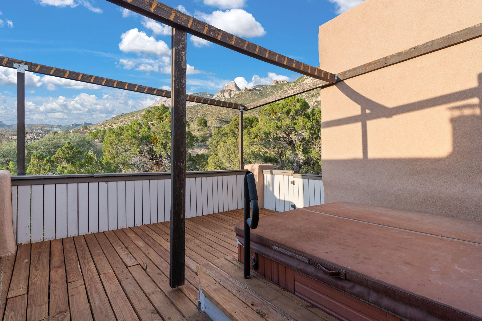 21 Tierra Monte Street NE