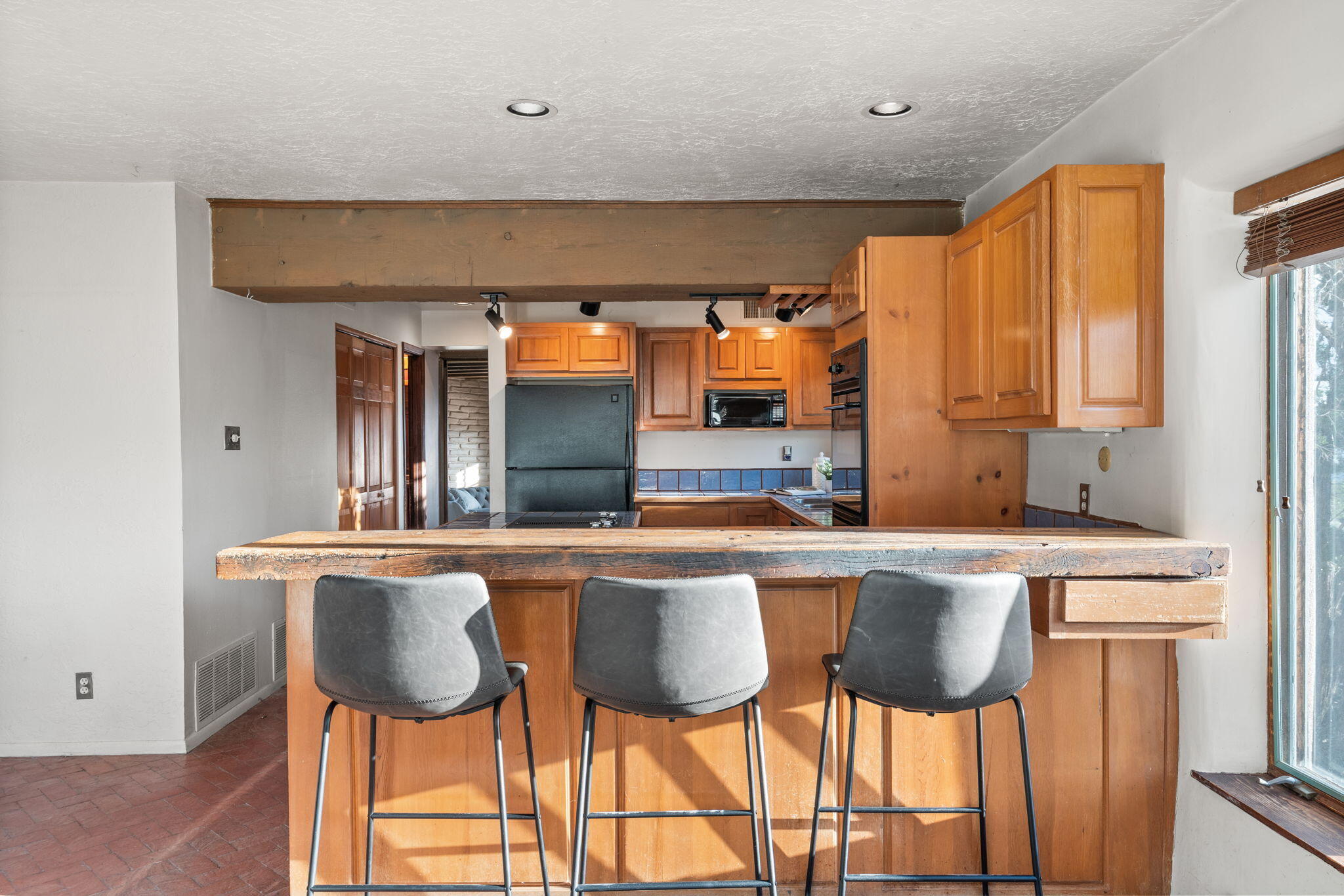 21 Tierra Monte Street NE