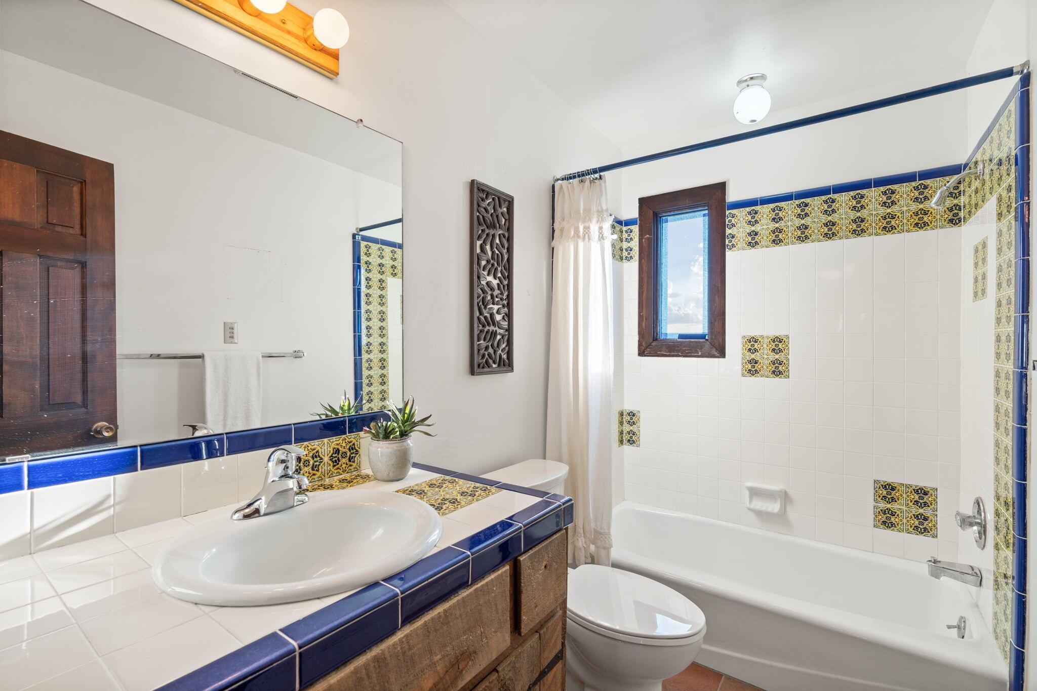 21 Tierra Monte Street NE