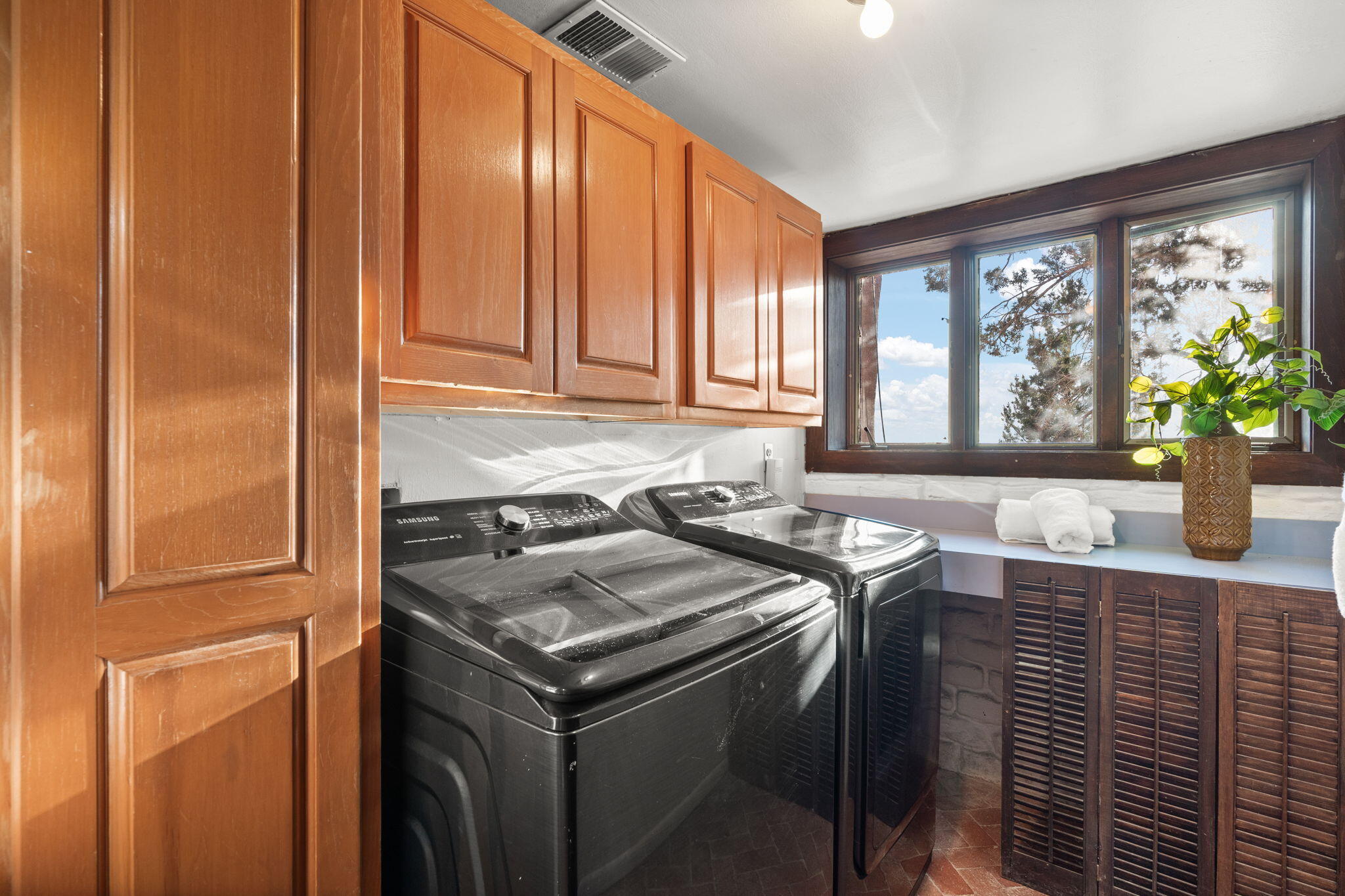 21 Tierra Monte Street NE