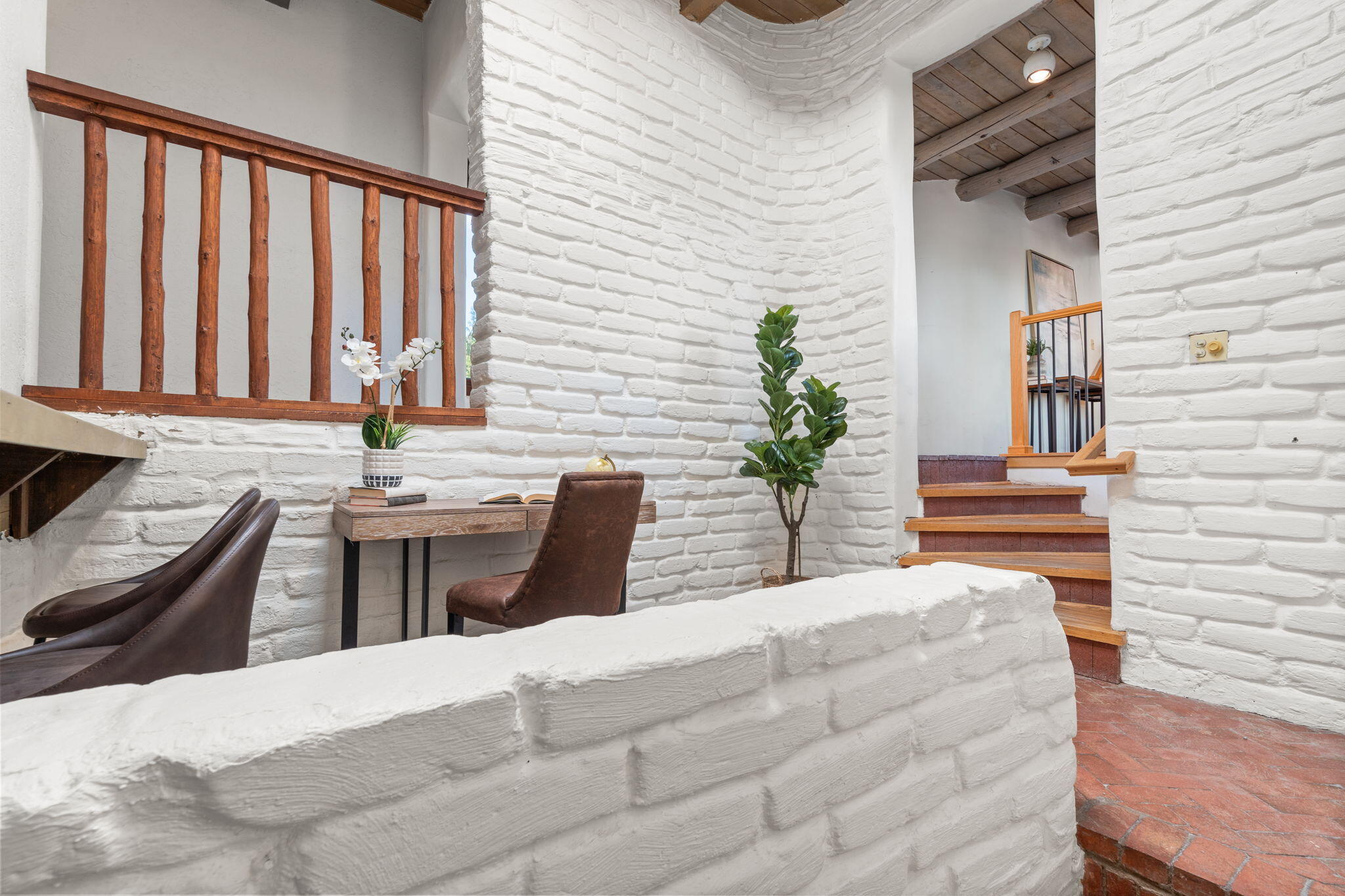 21 Tierra Monte Street NE