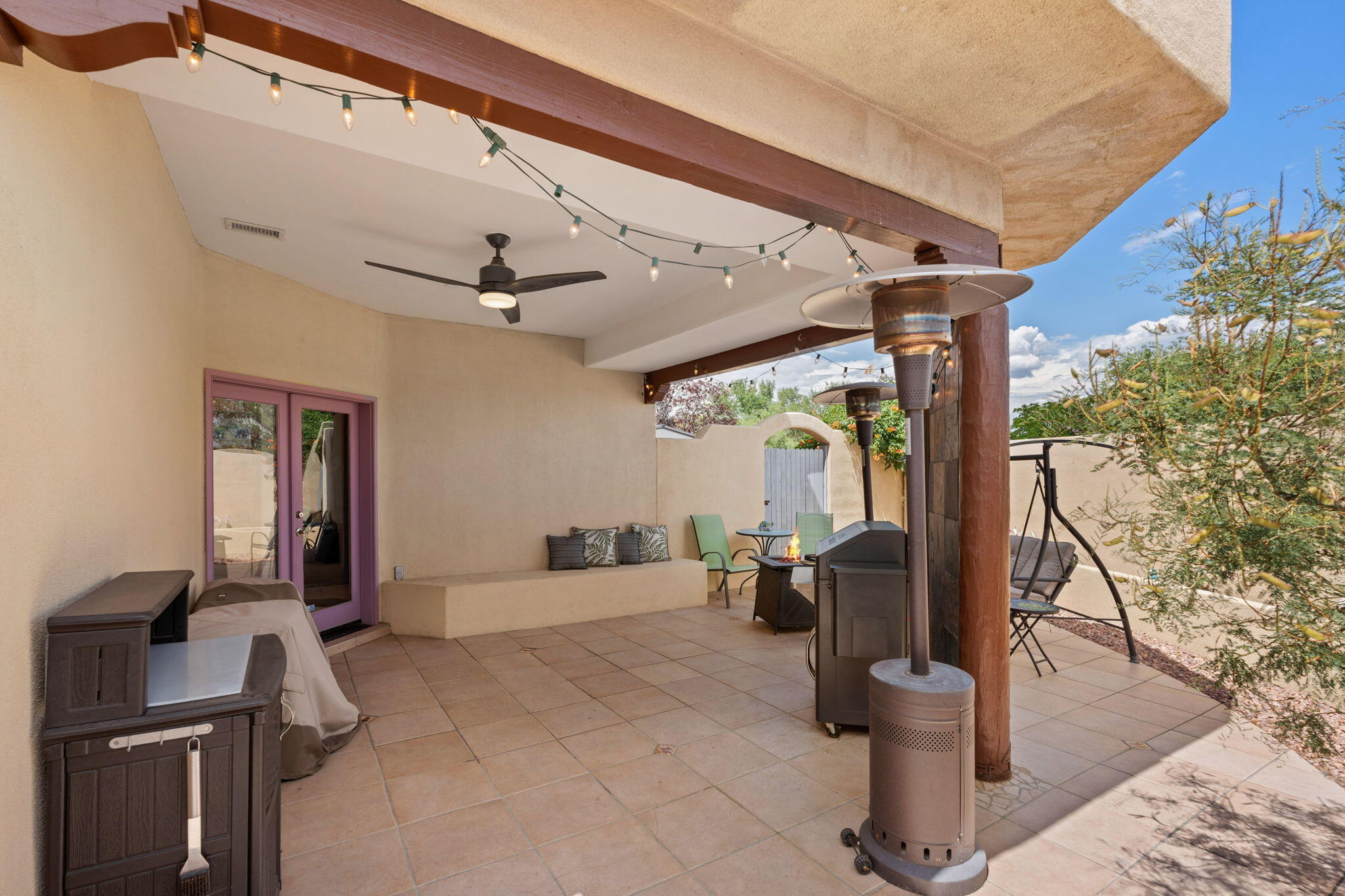 6012 Cardigan Court NW