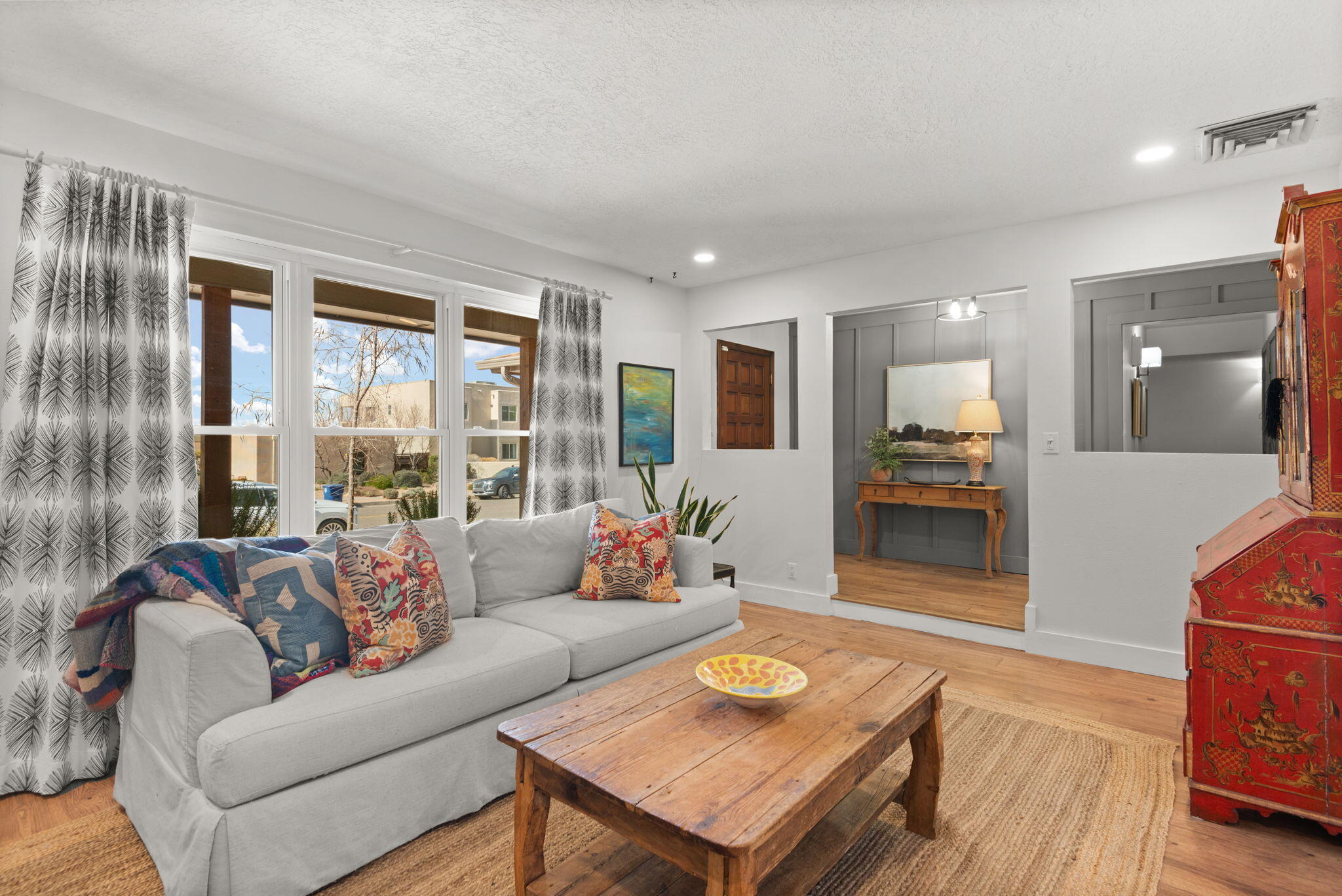 4008 CAMINO DE LA SIERRA NE