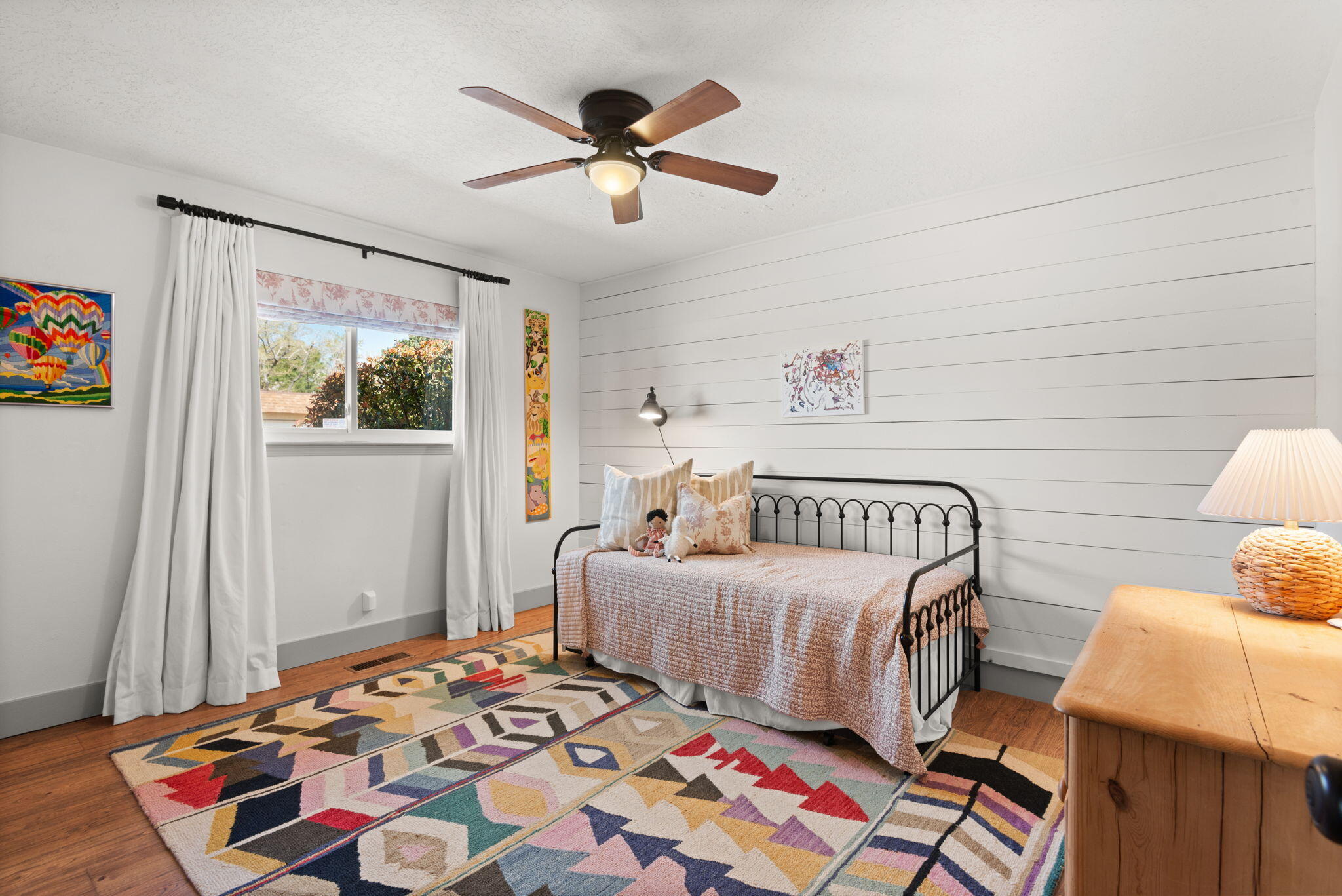 4008 CAMINO DE LA SIERRA NE