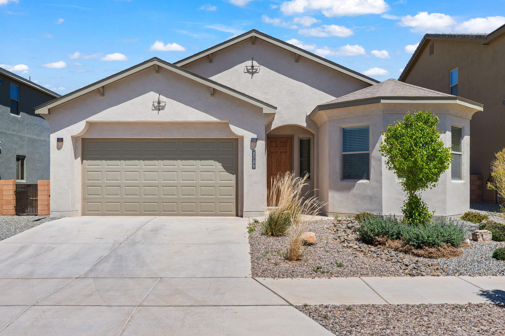 2729 CAMINO PLATA Loop NE