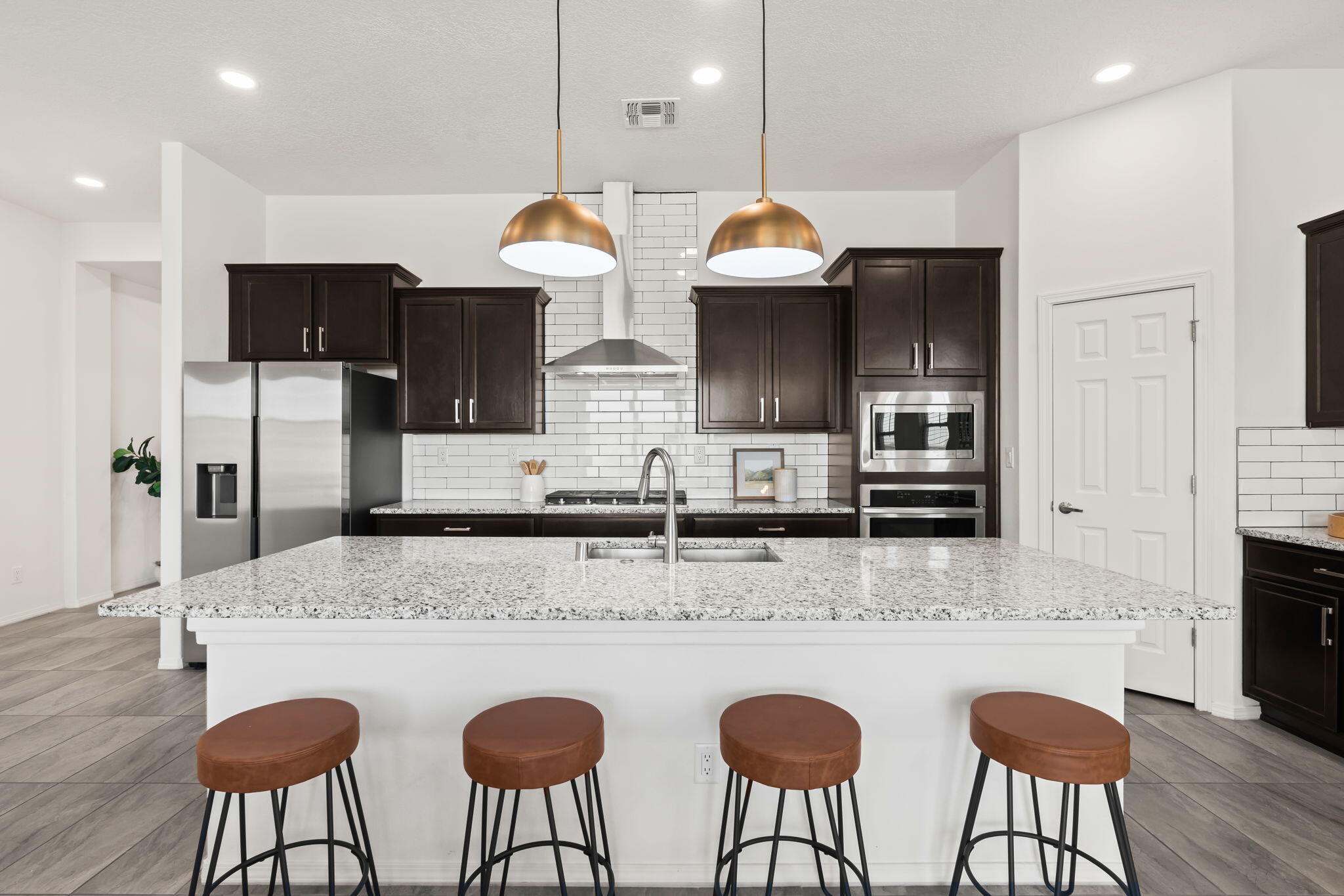 2729 CAMINO PLATA Loop NE