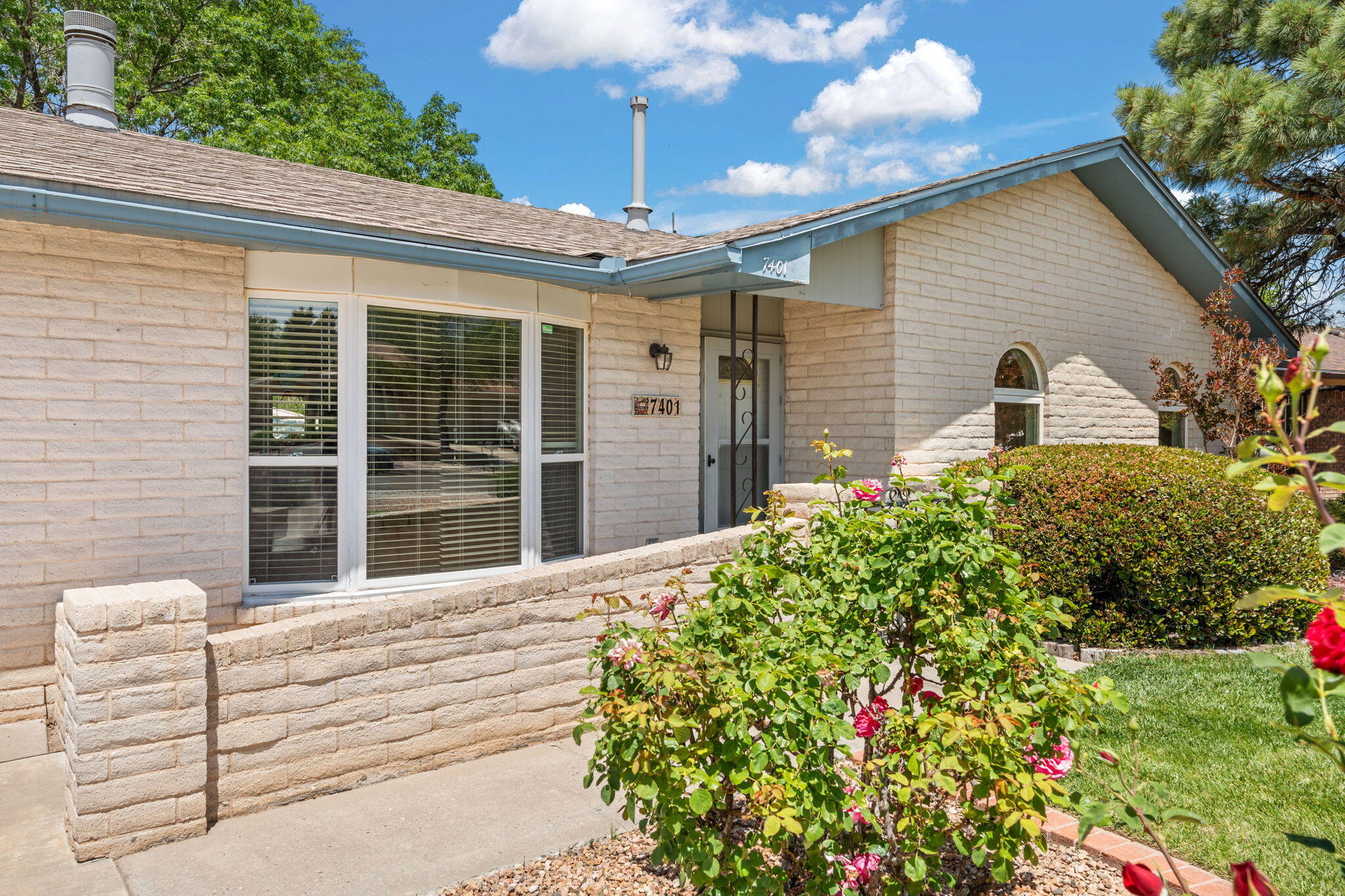 7401 VOLUNTEER Street NE