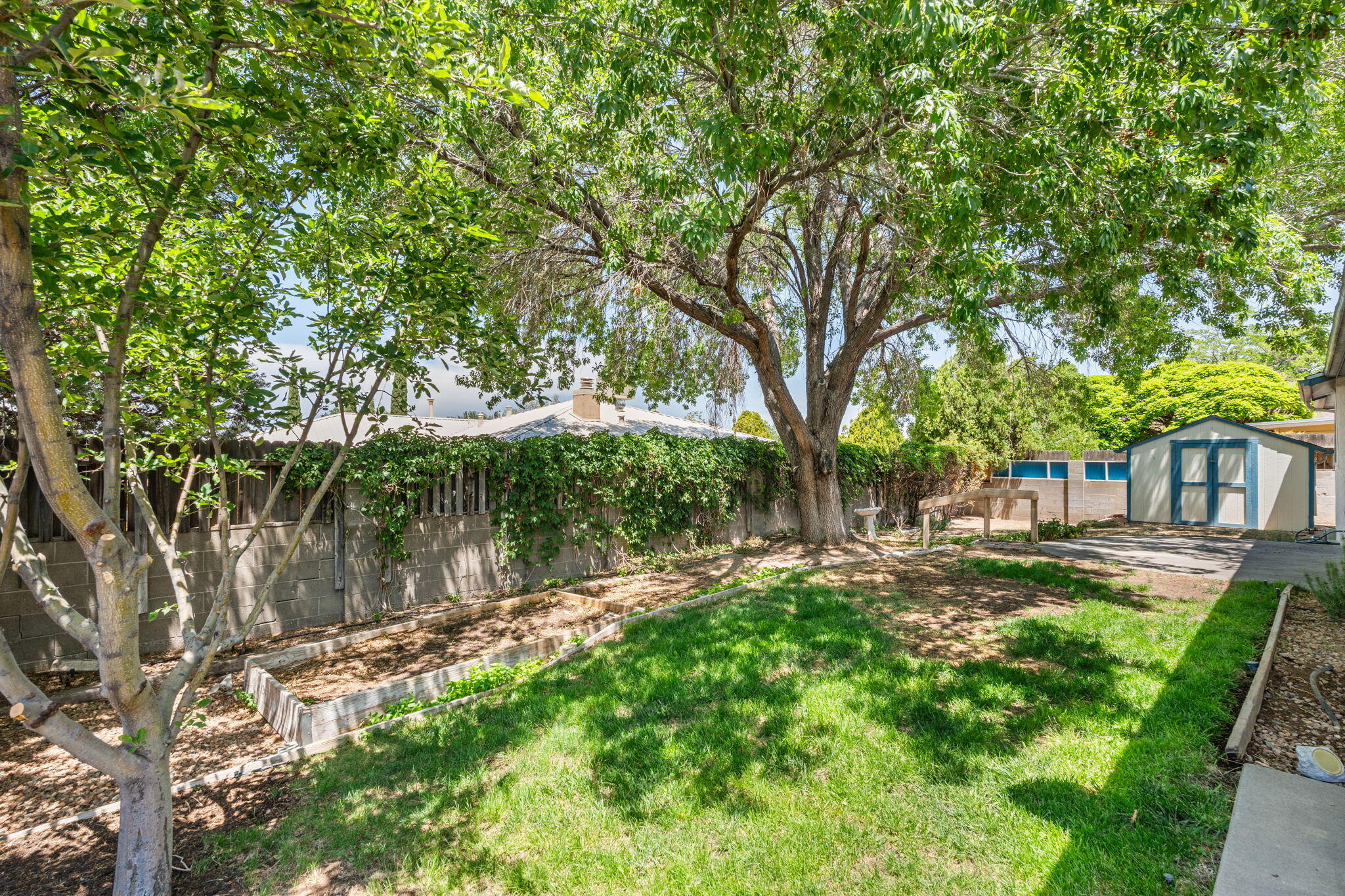 7401 VOLUNTEER Street NE