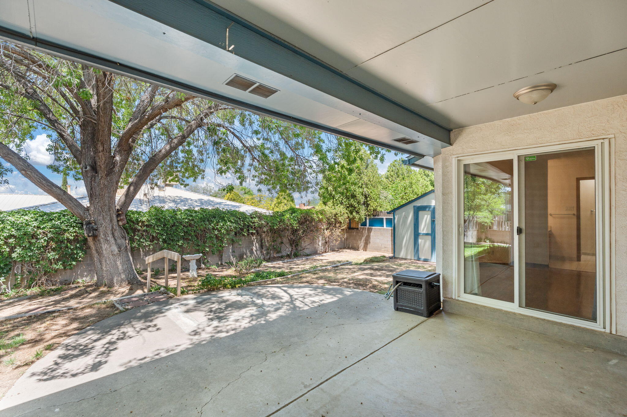 7401 VOLUNTEER Street NE