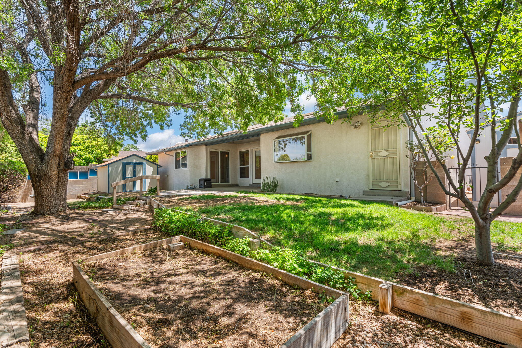 7401 VOLUNTEER Street NE