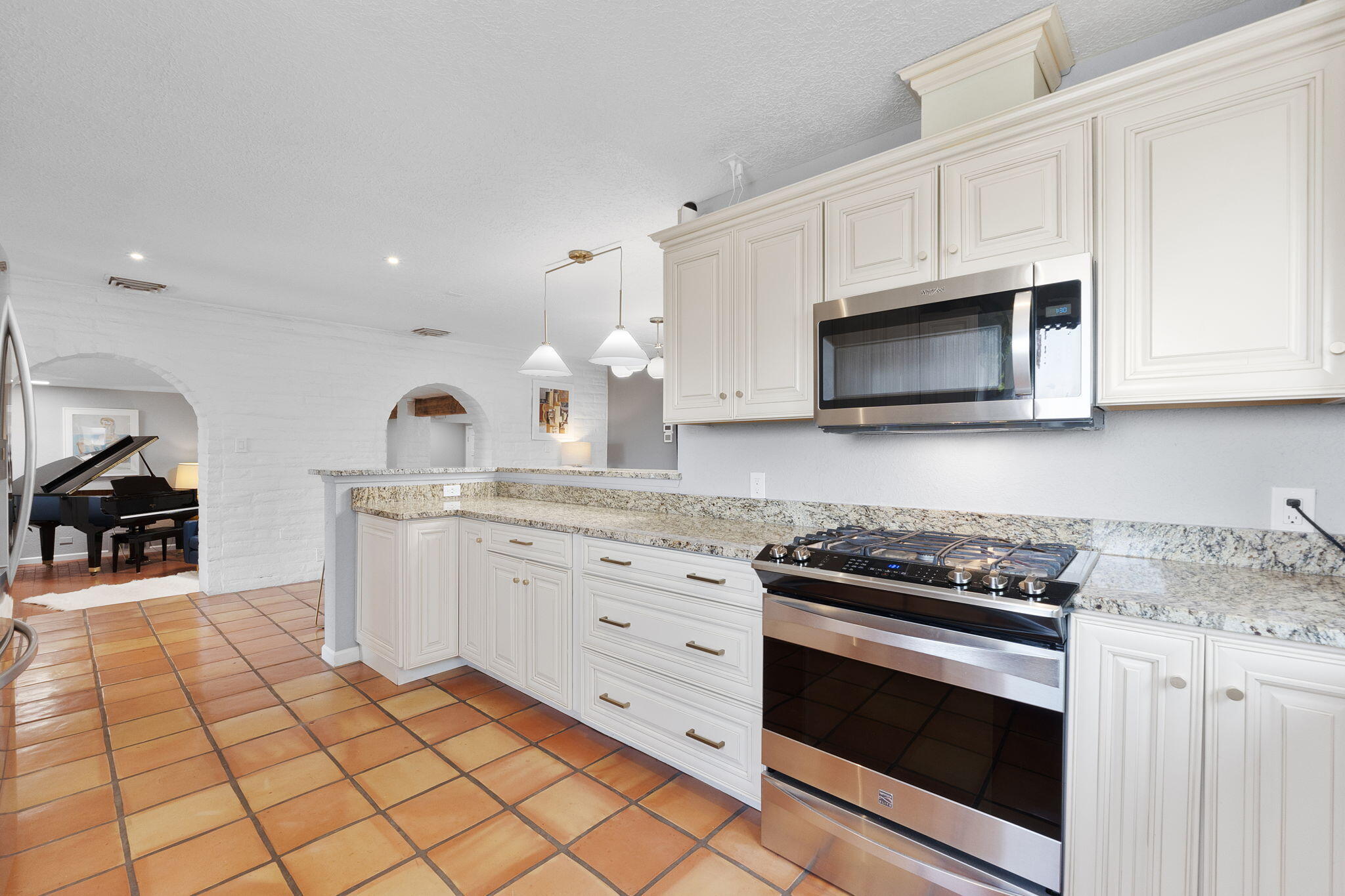 3305 EMBUDITO Drive NE