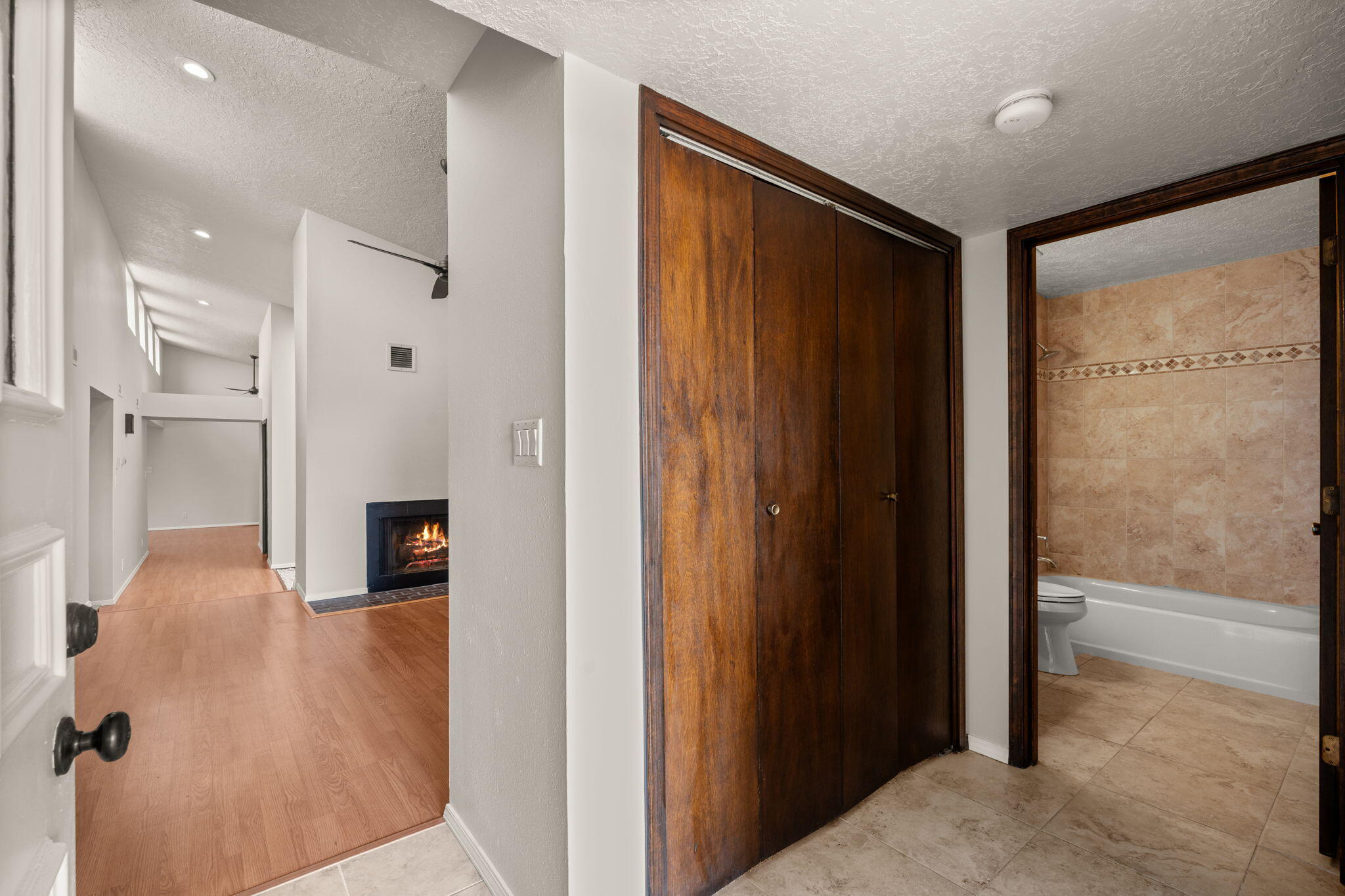 3108 DALLAS Street NE