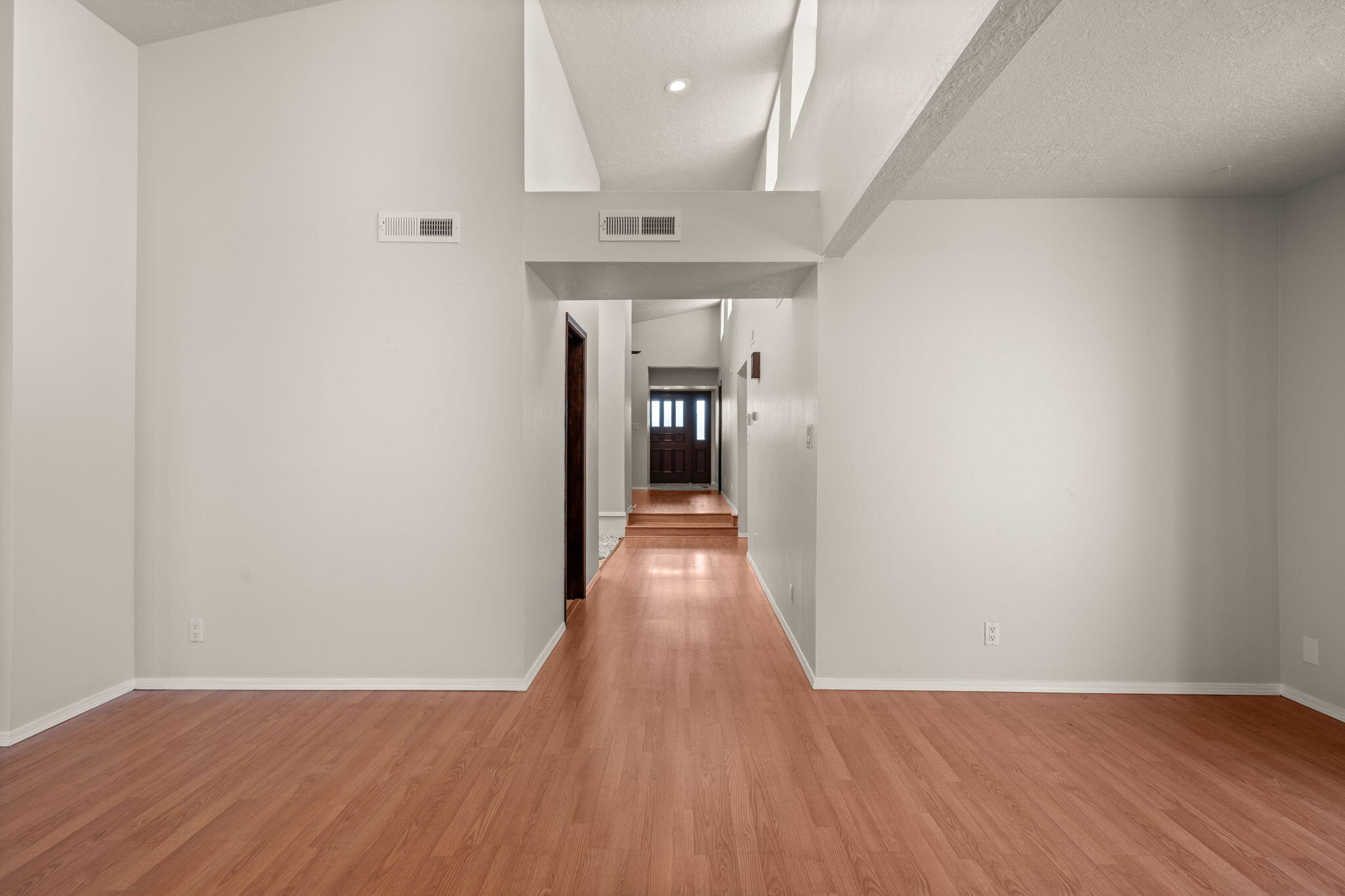 3108 DALLAS Street NE