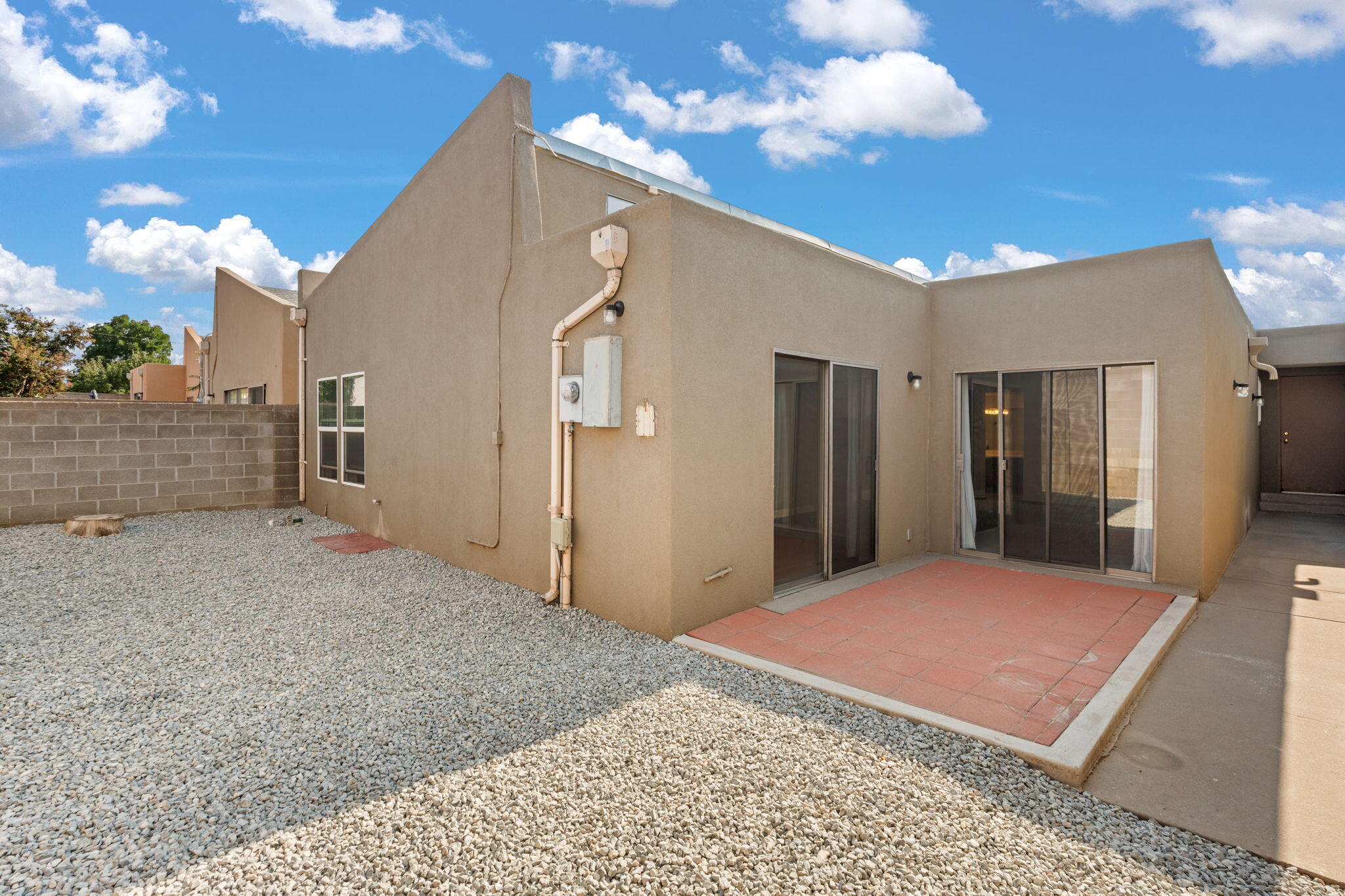 3108 DALLAS Street NE