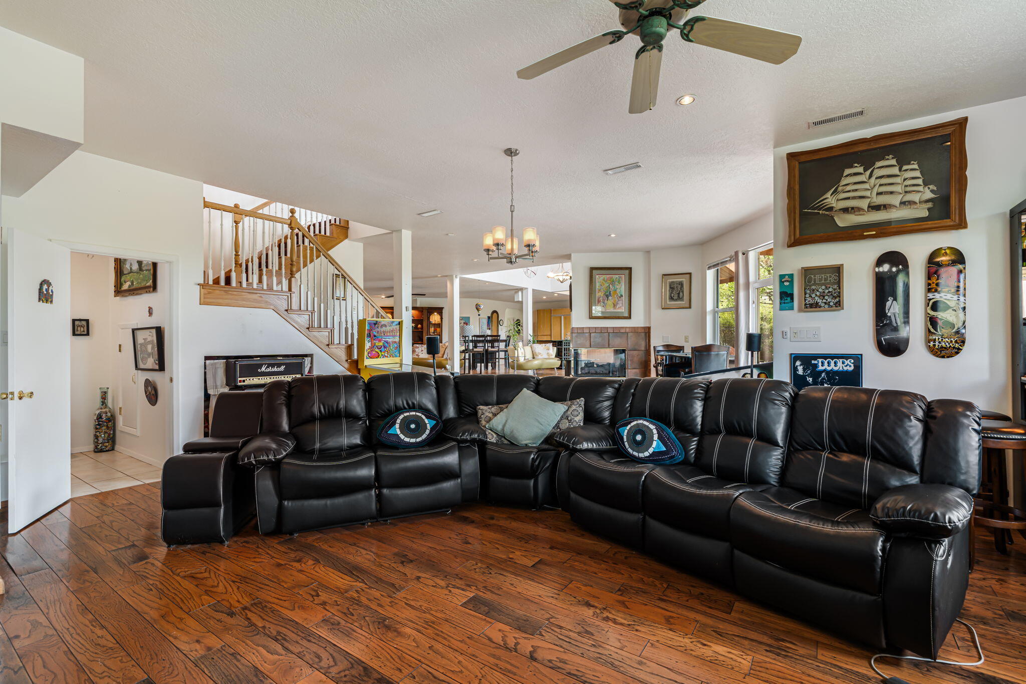 5001 JUSTIN Drive NW