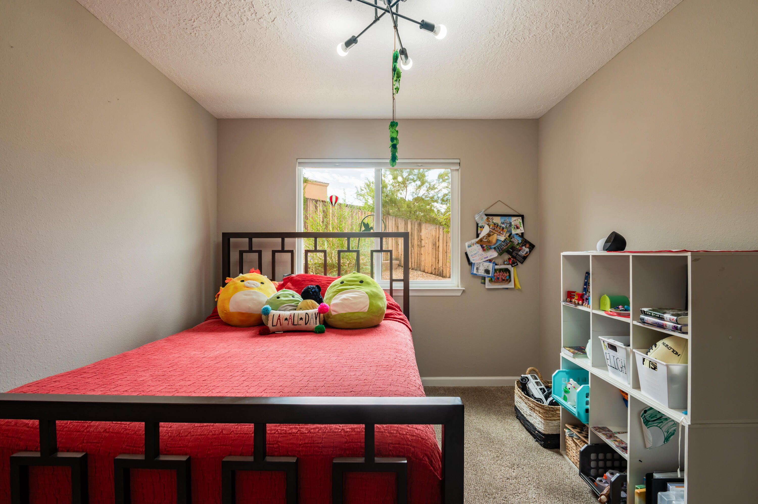 5620 AMISTAD Road NE