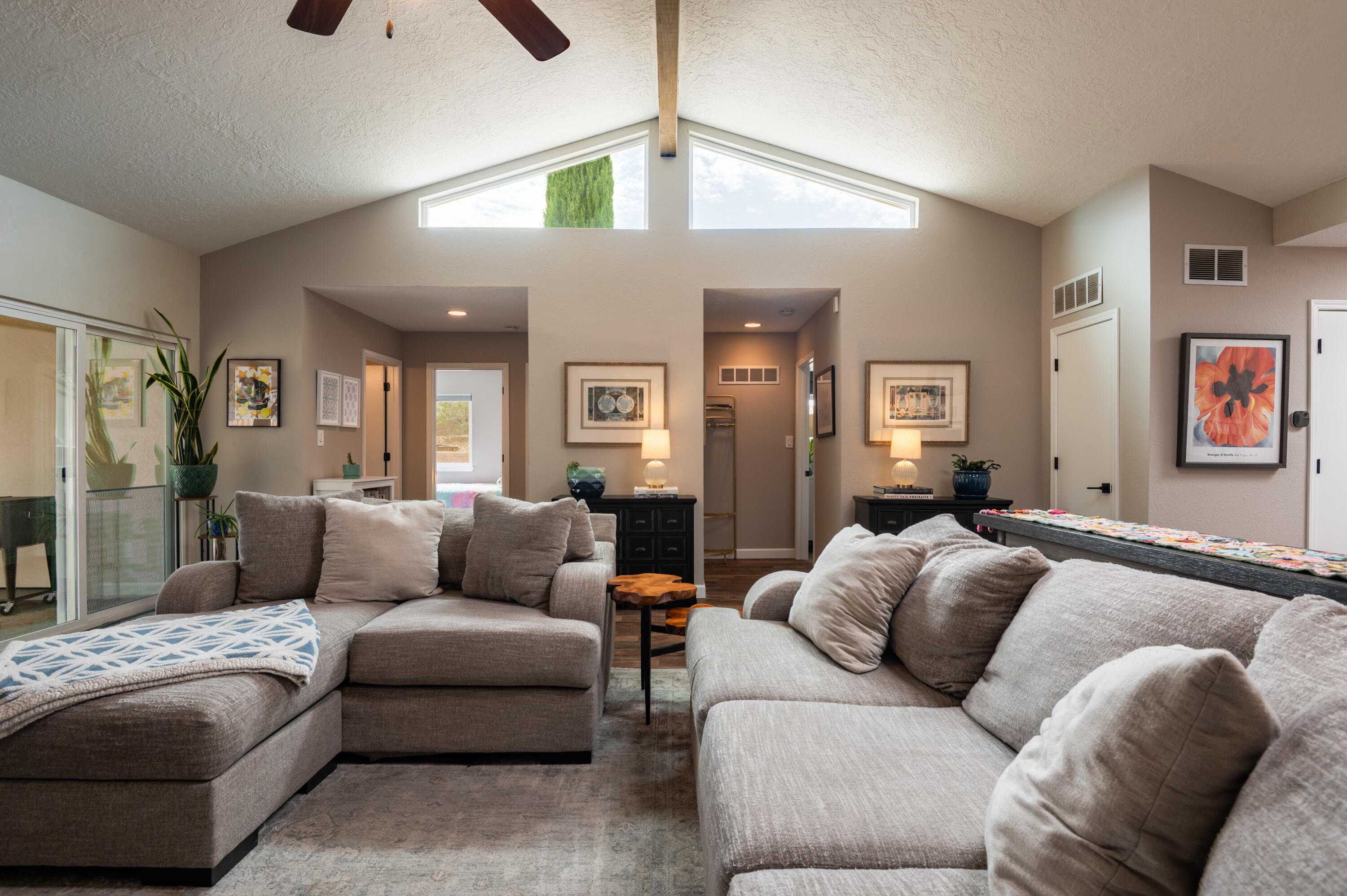 5620 AMISTAD Road NE