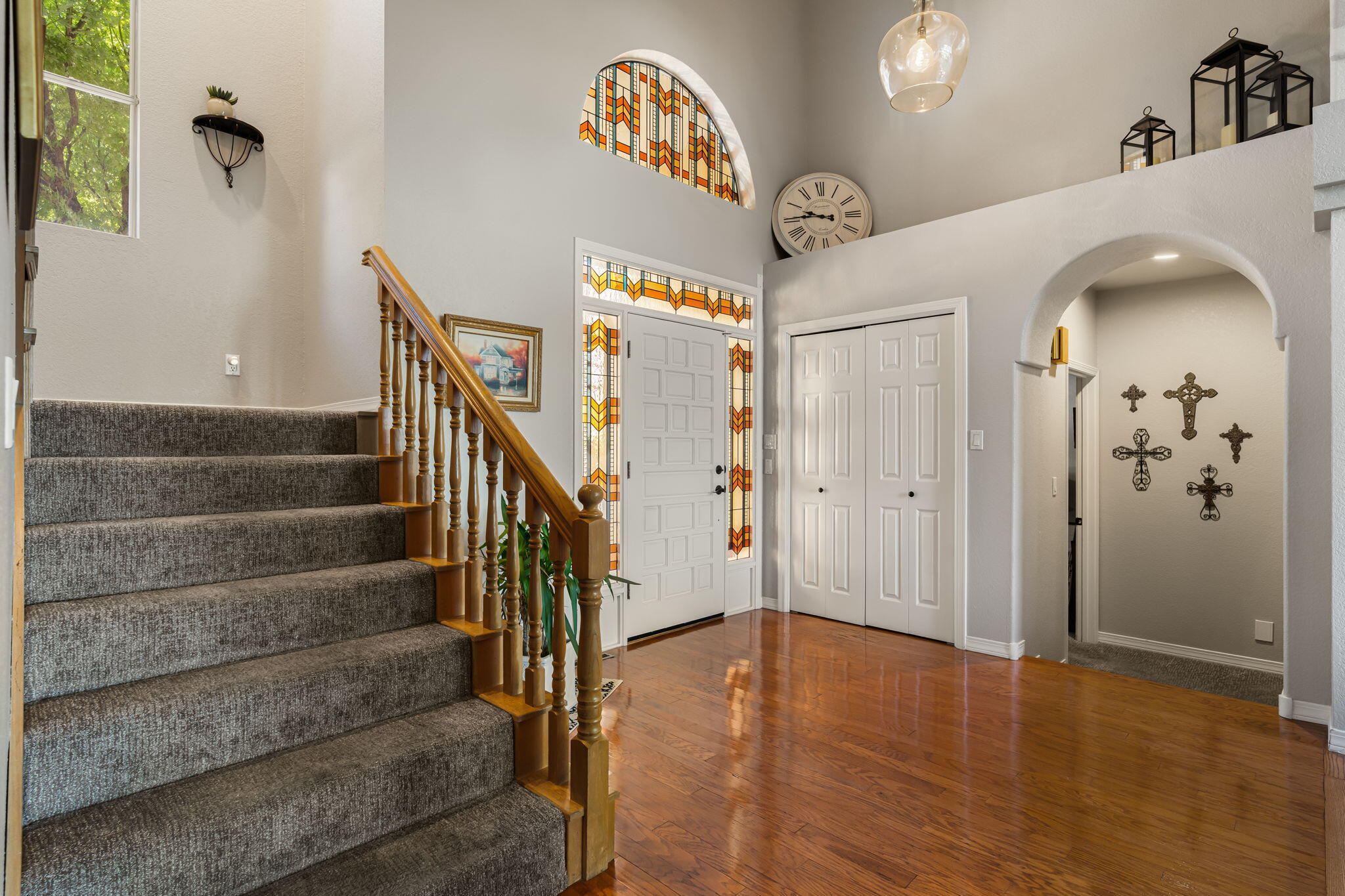 6505 MEADOW HILLS Street NE