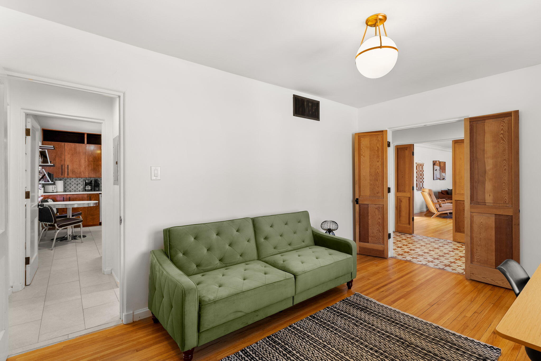 3600 MACKLAND Avenue NE