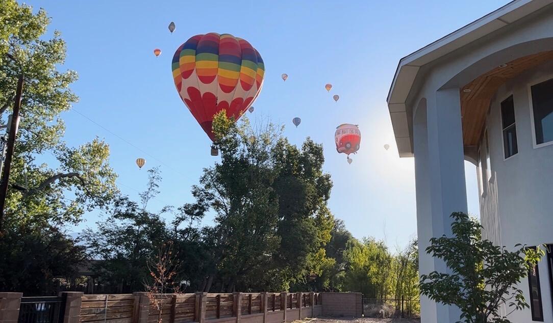 520 CAMINO DE SUERTE NW