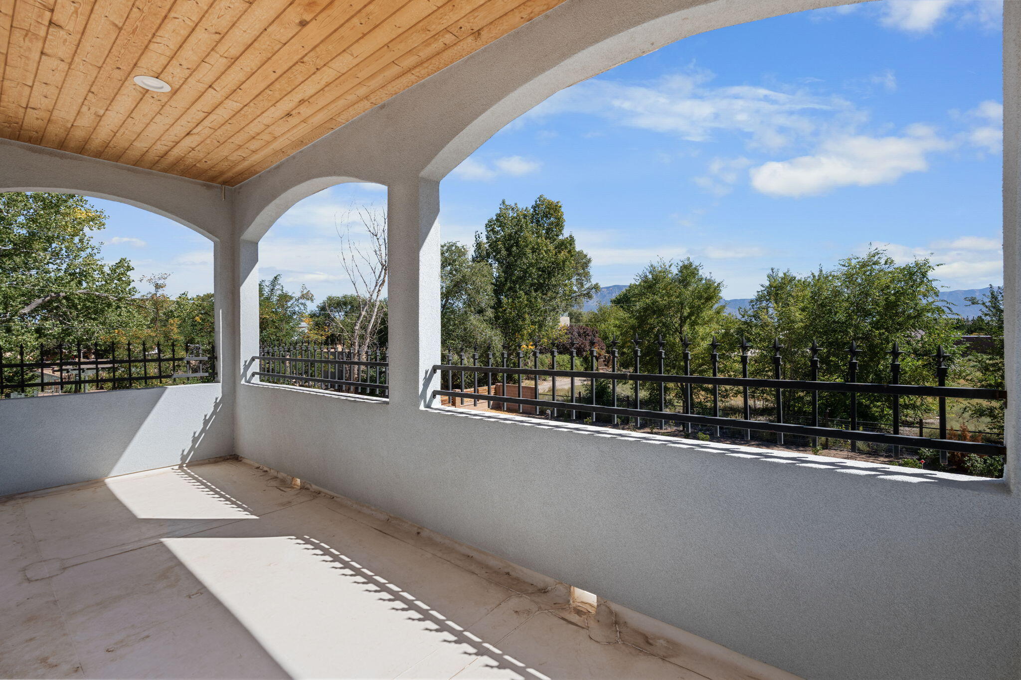 520 CAMINO DE SUERTE NW