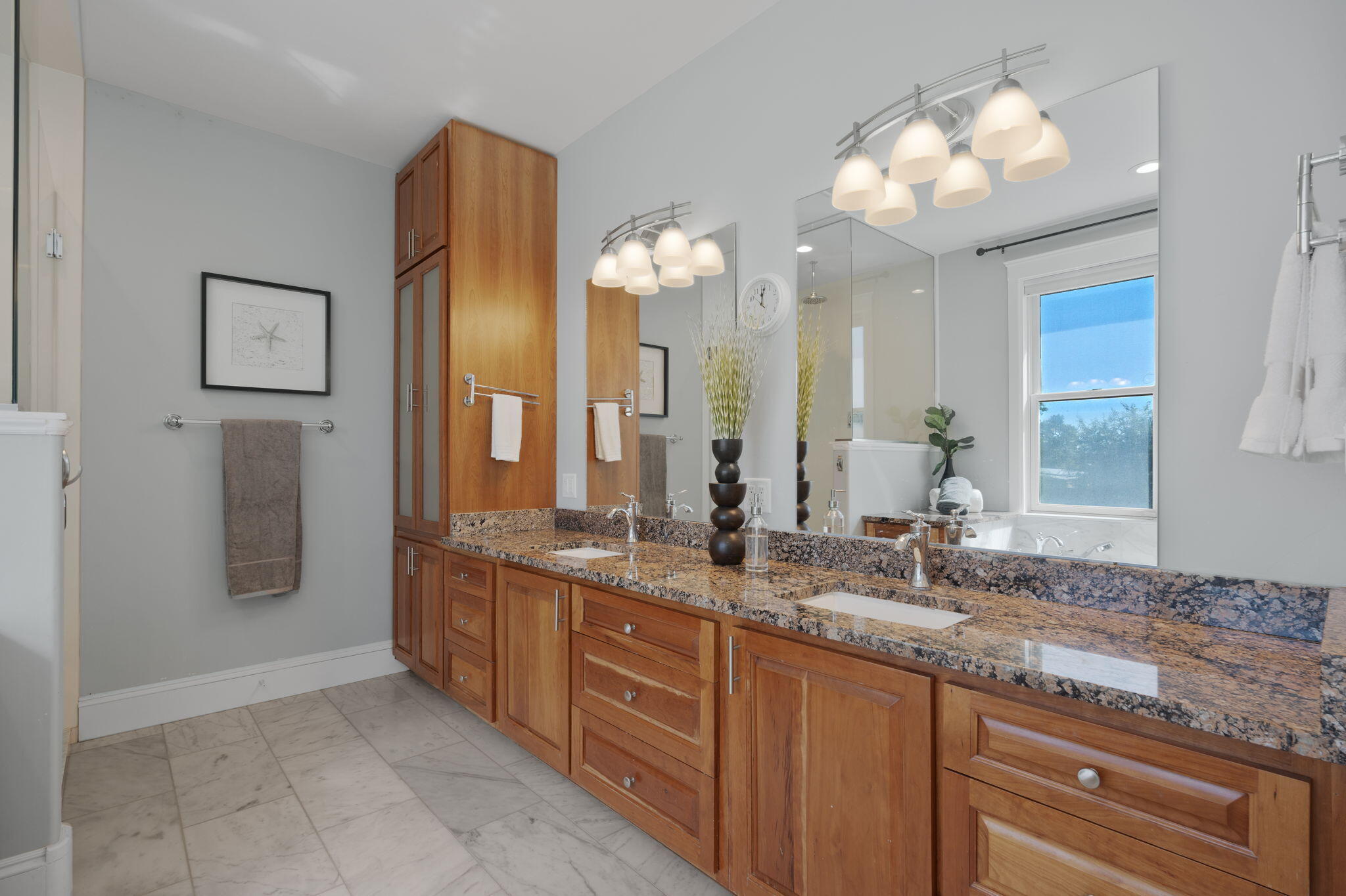 520 CAMINO DE SUERTE NW