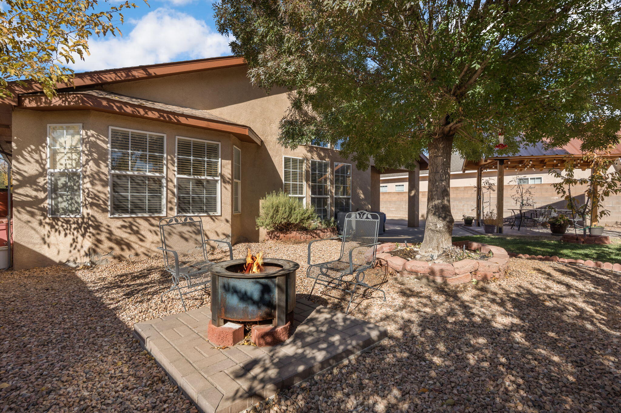 8620 Casa Verde Avenue NW