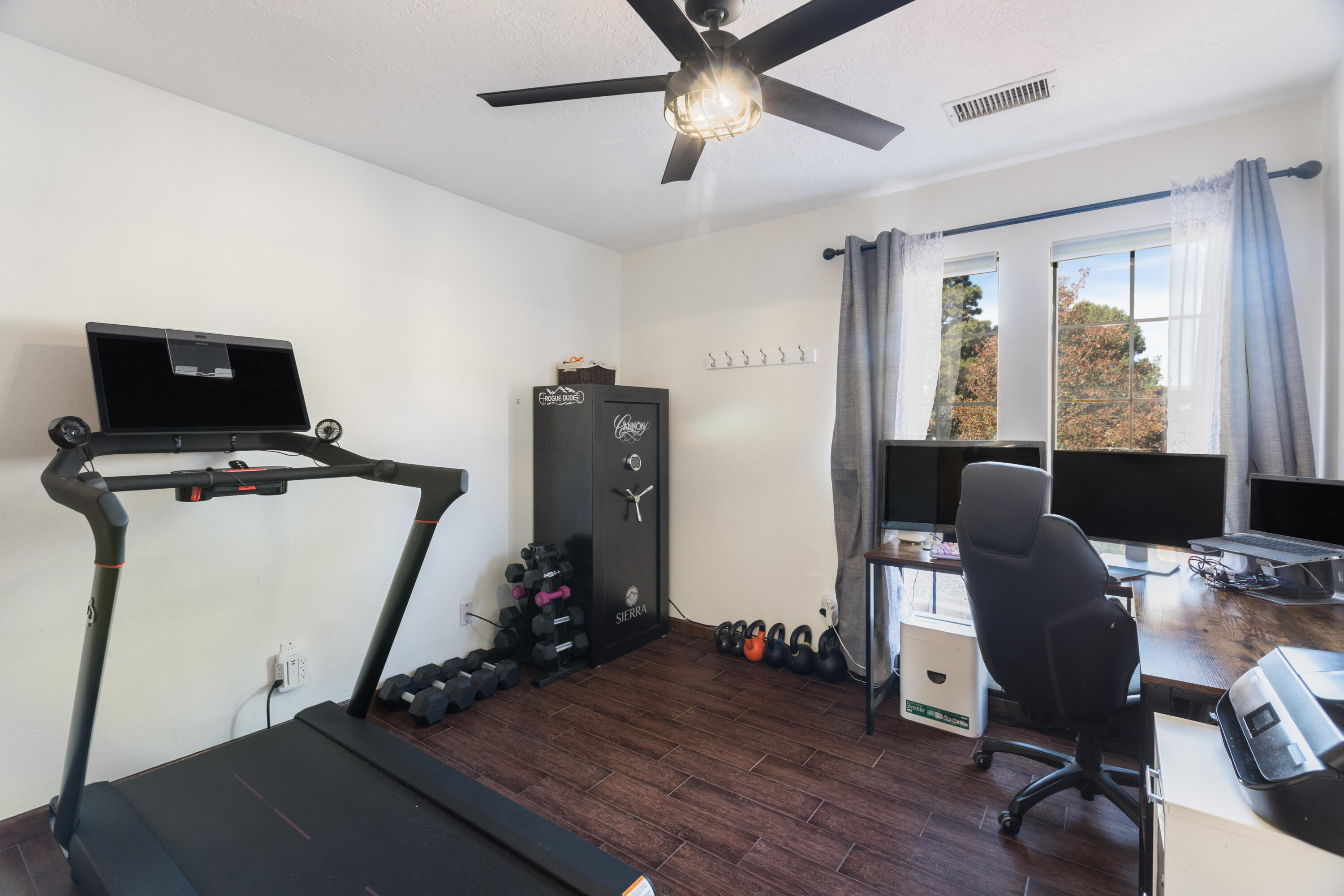 7220 Ticonderoga Road NE