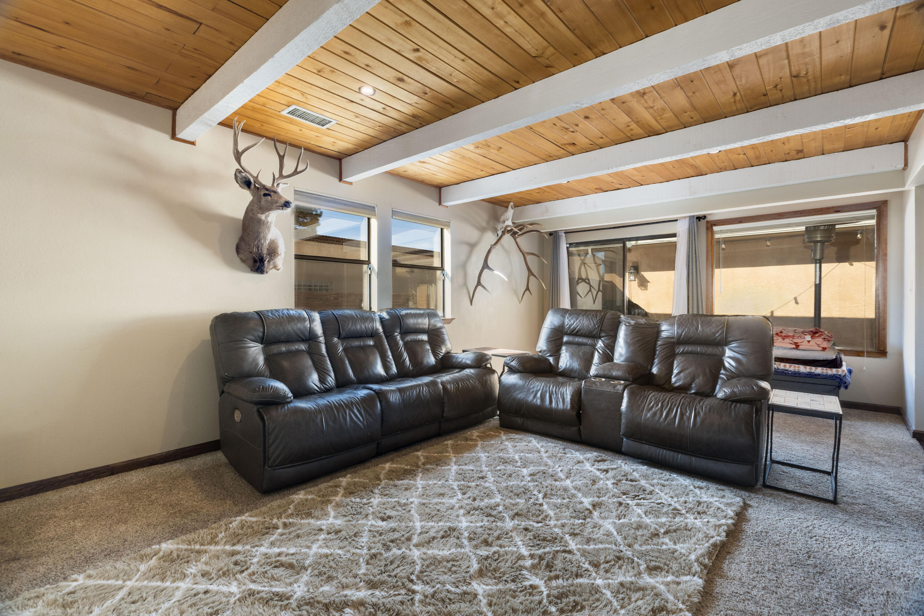 7220 Ticonderoga Road NE