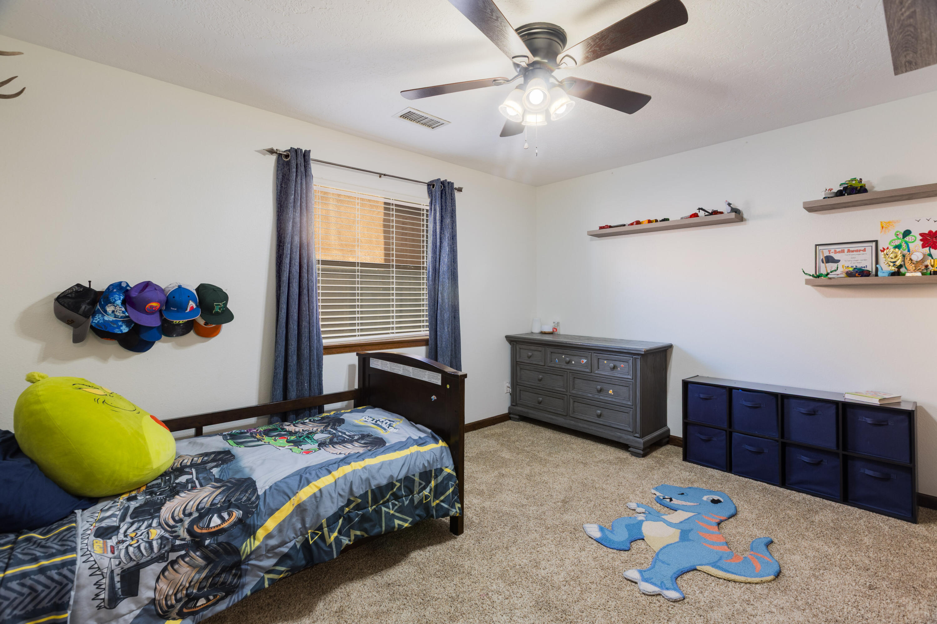 7220 Ticonderoga Road NE