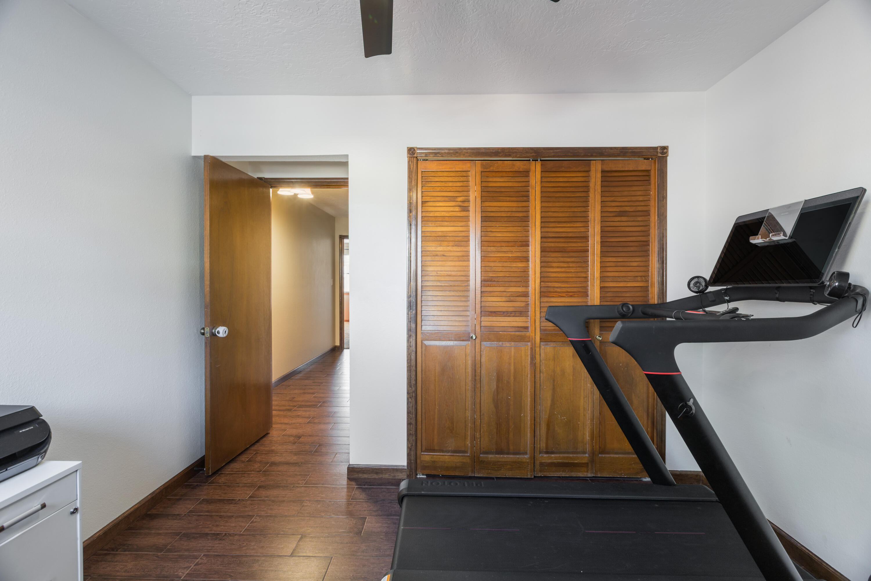 7220 Ticonderoga Road NE