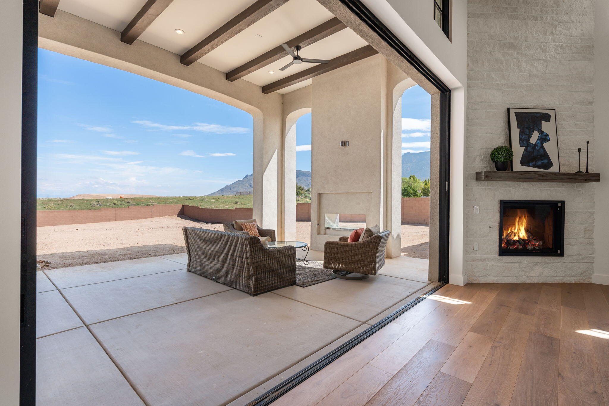 8601 Beverly Hills Avenue NE