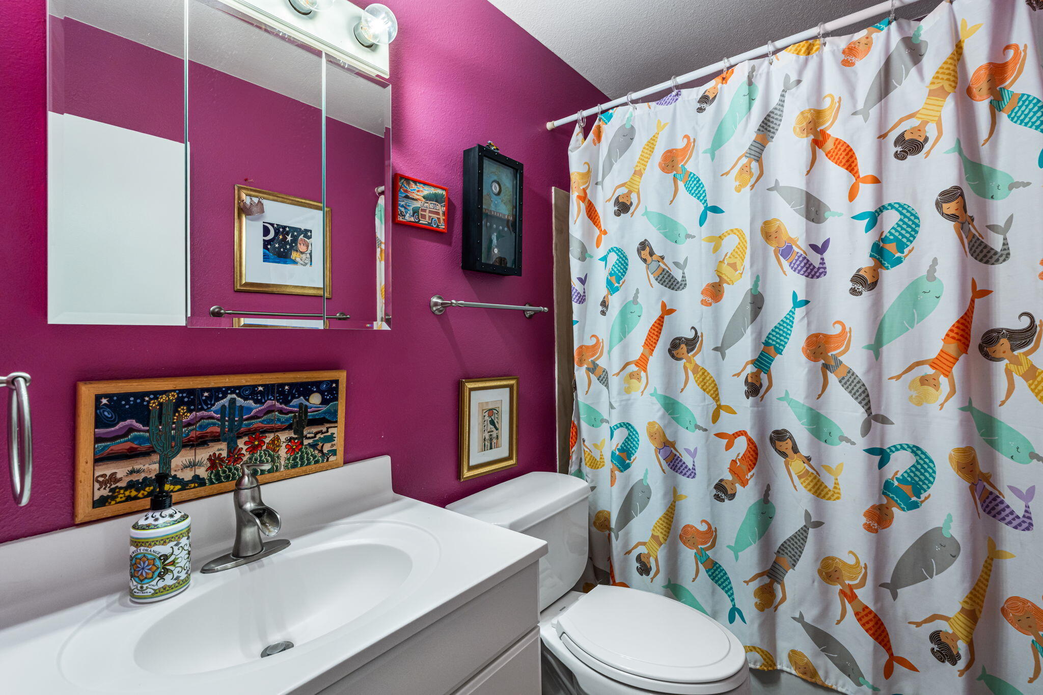 5001 JUSTIN Drive NW