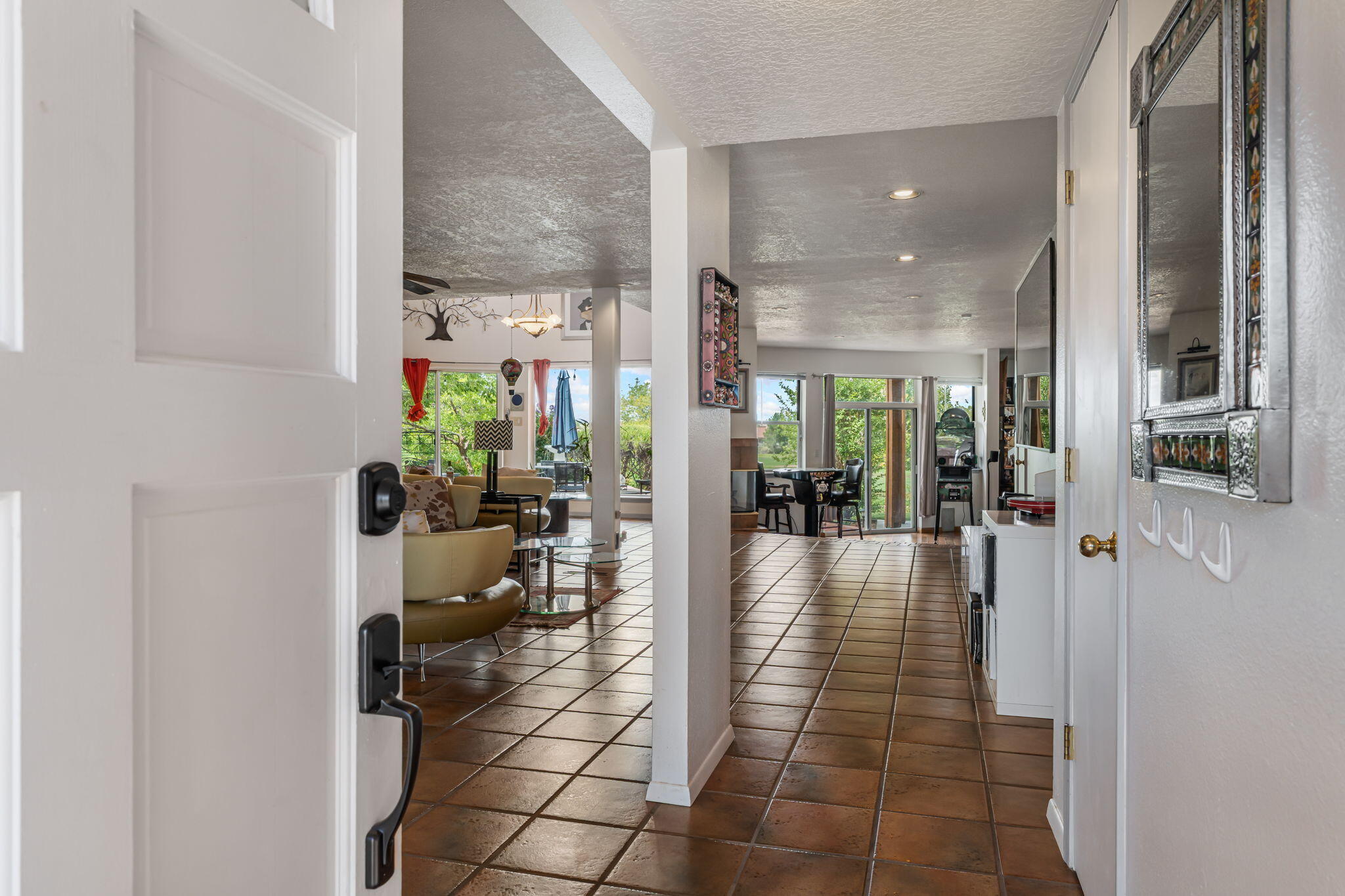 5001 JUSTIN Drive NW