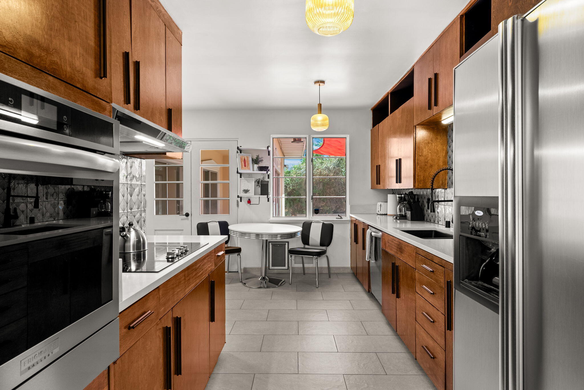 3600 Mackland Avenue NE