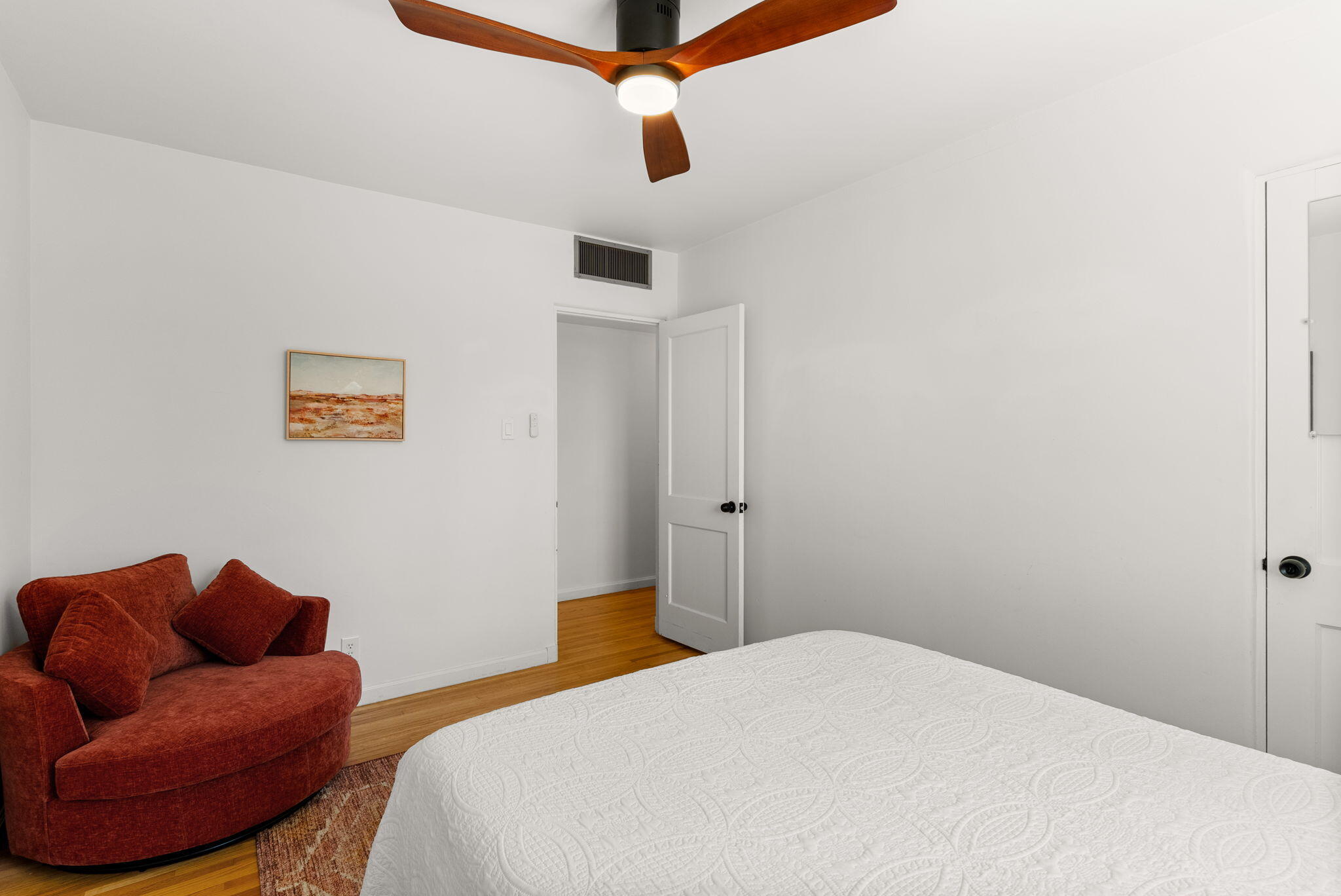 3600 Mackland Avenue NE