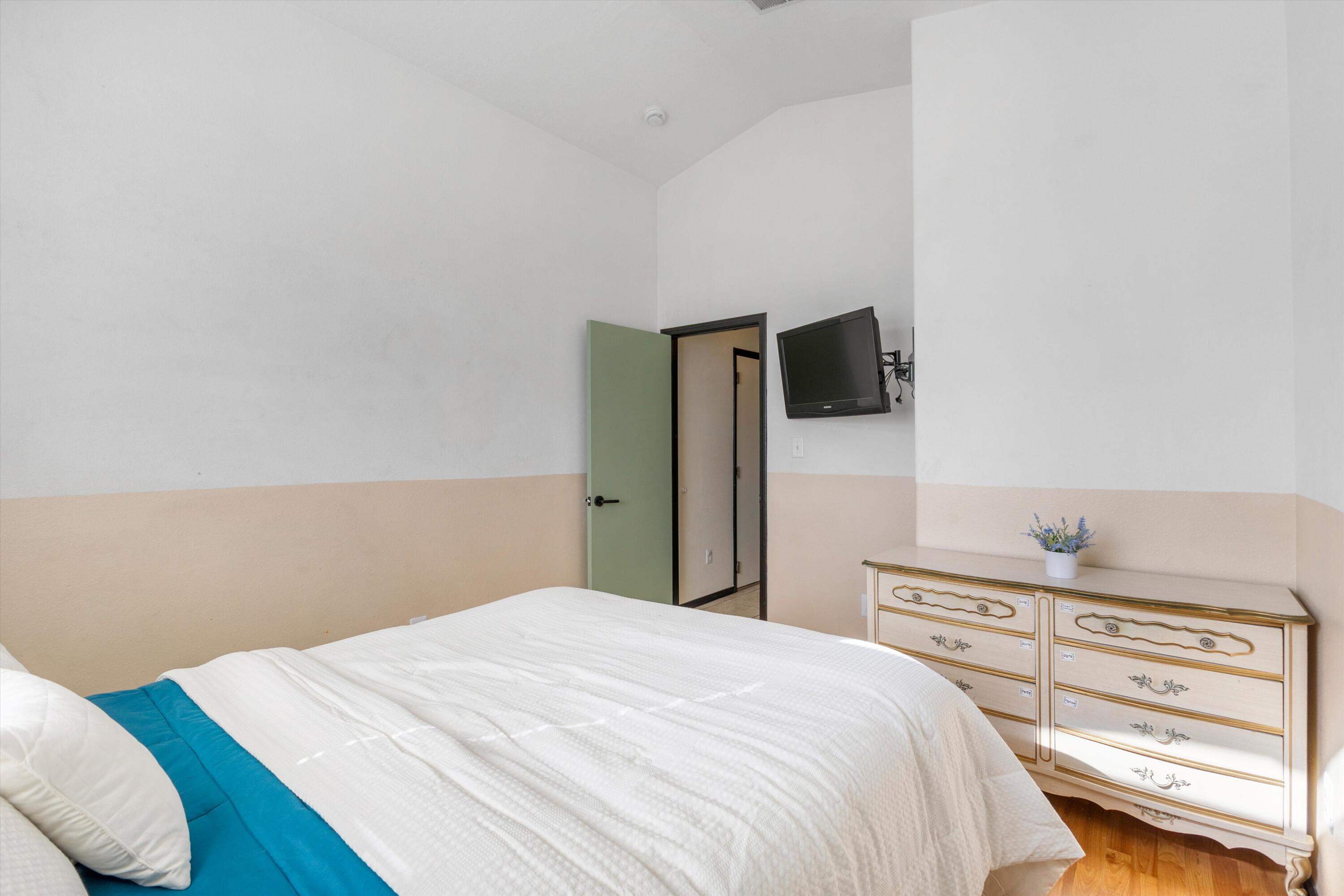 10627 Shooting Star Street NW