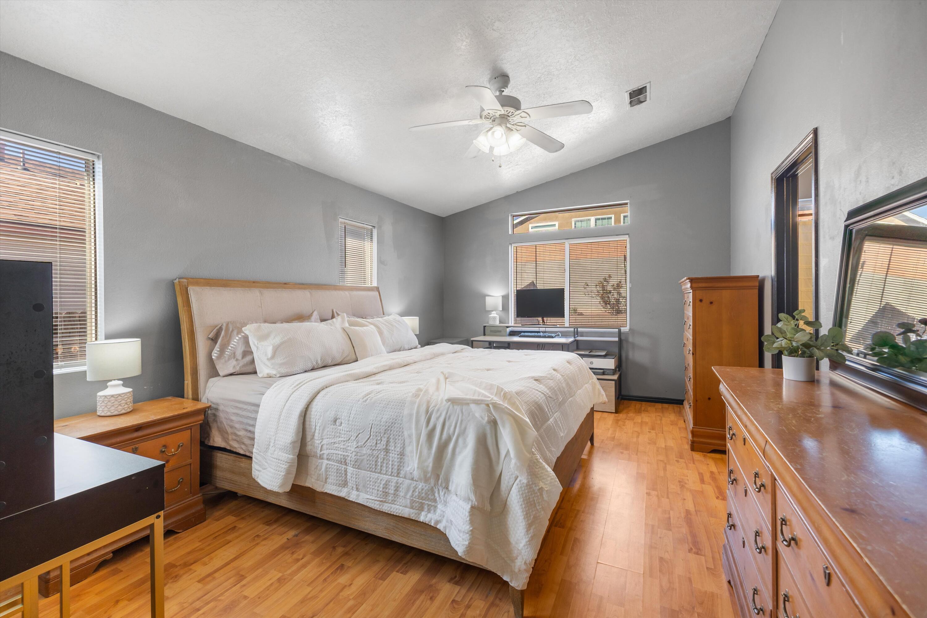 10627 Shooting Star Street NW