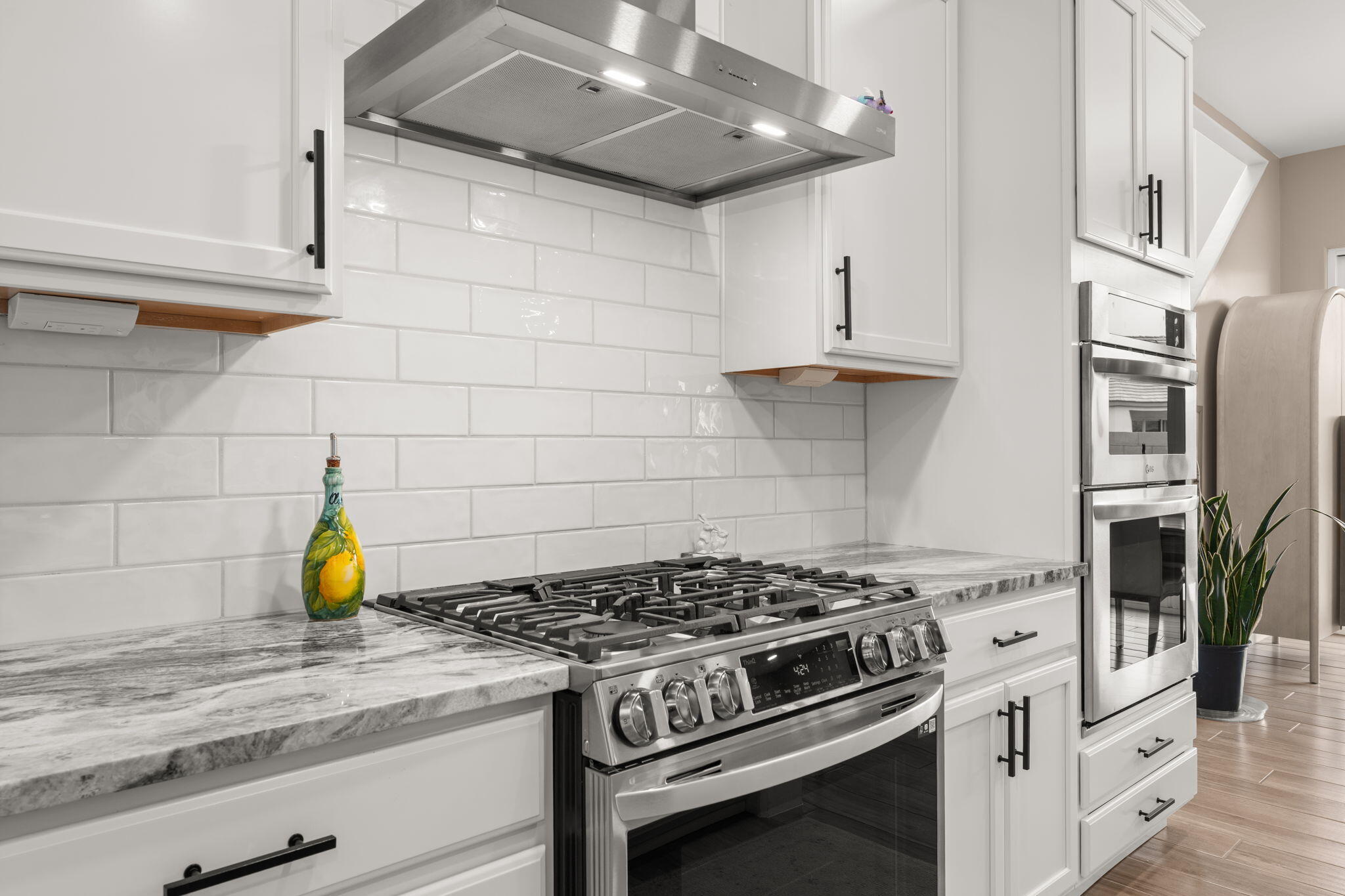 7720 Station Court NW