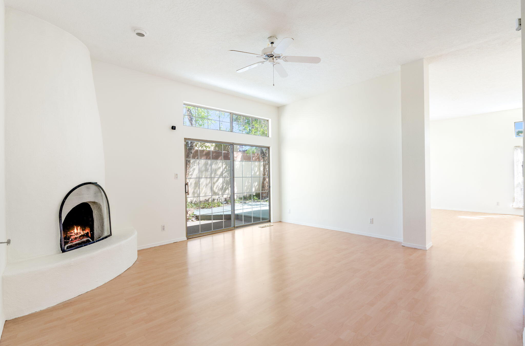 7904 Woodridge Drive NE