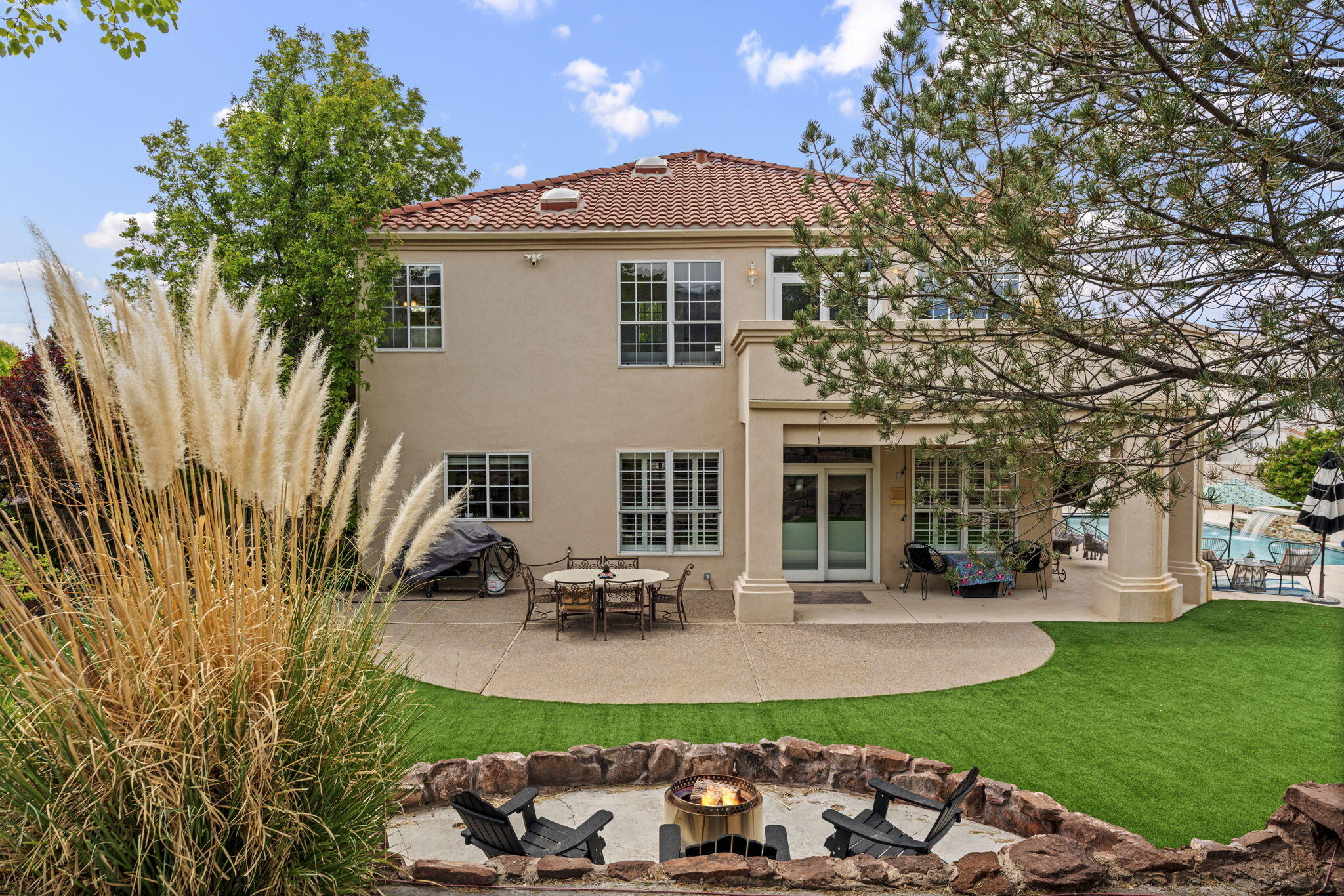 7030 Starshine Street NE