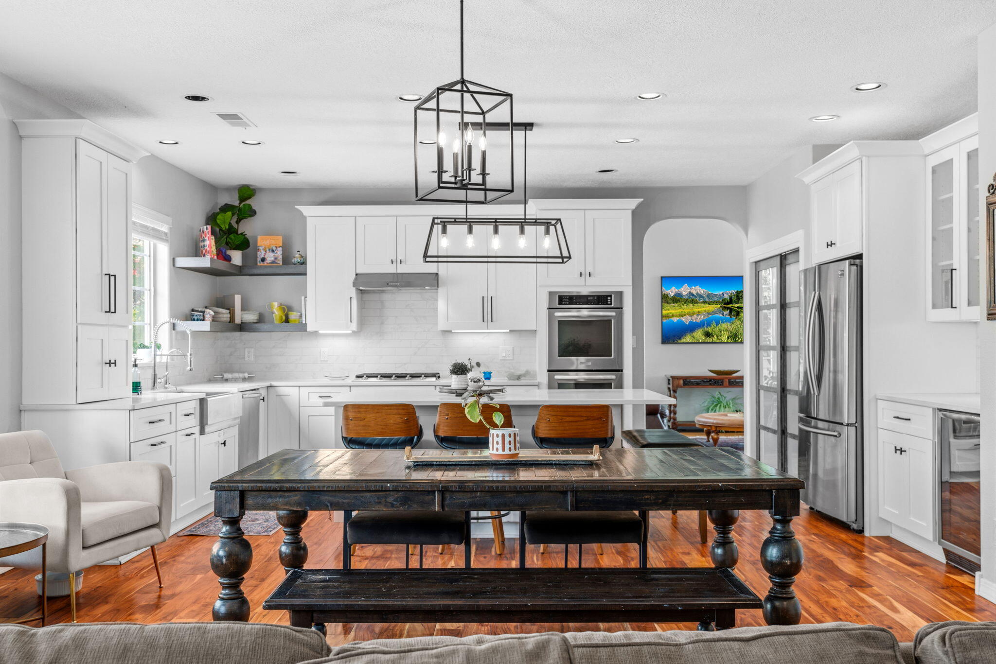 7030 Starshine Street NE